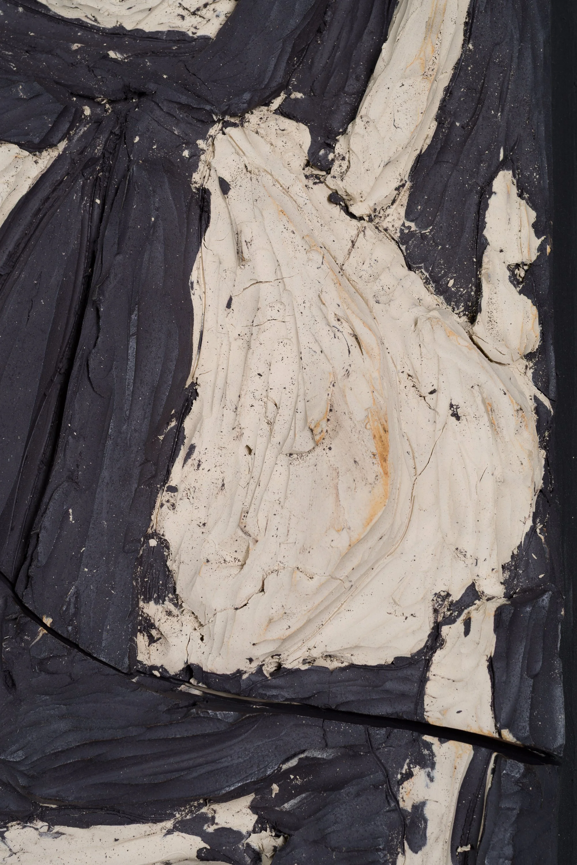 Fresque moyenne 2, céramique, 110 x 57 cm, 2025