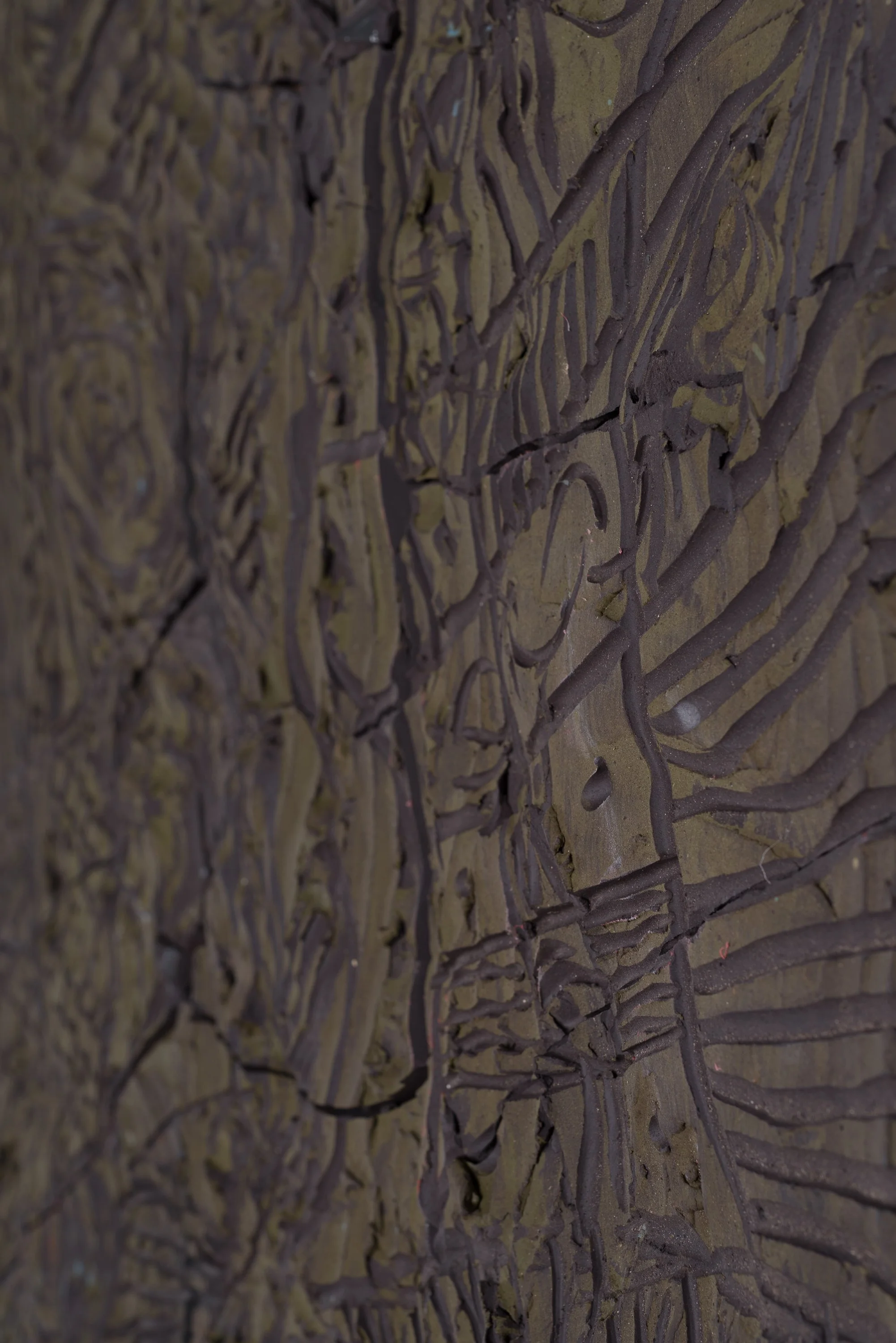 Fresque moyenne 4, céramique, 113 x 60 cm, 2025