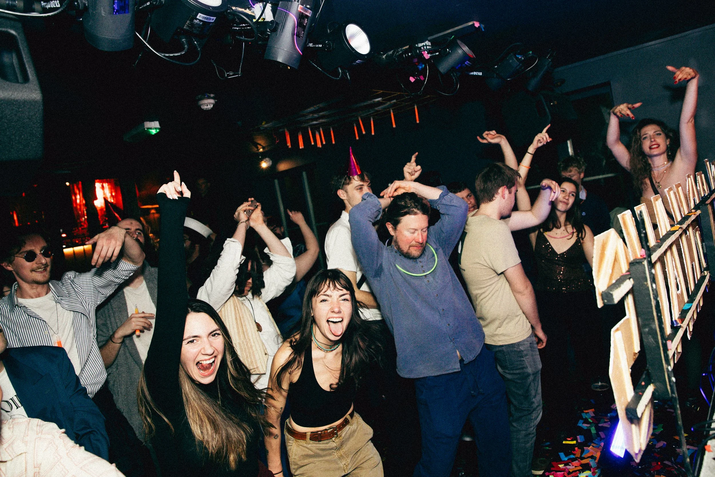 2025-12-31 Dead Wax NYE-193.jpg