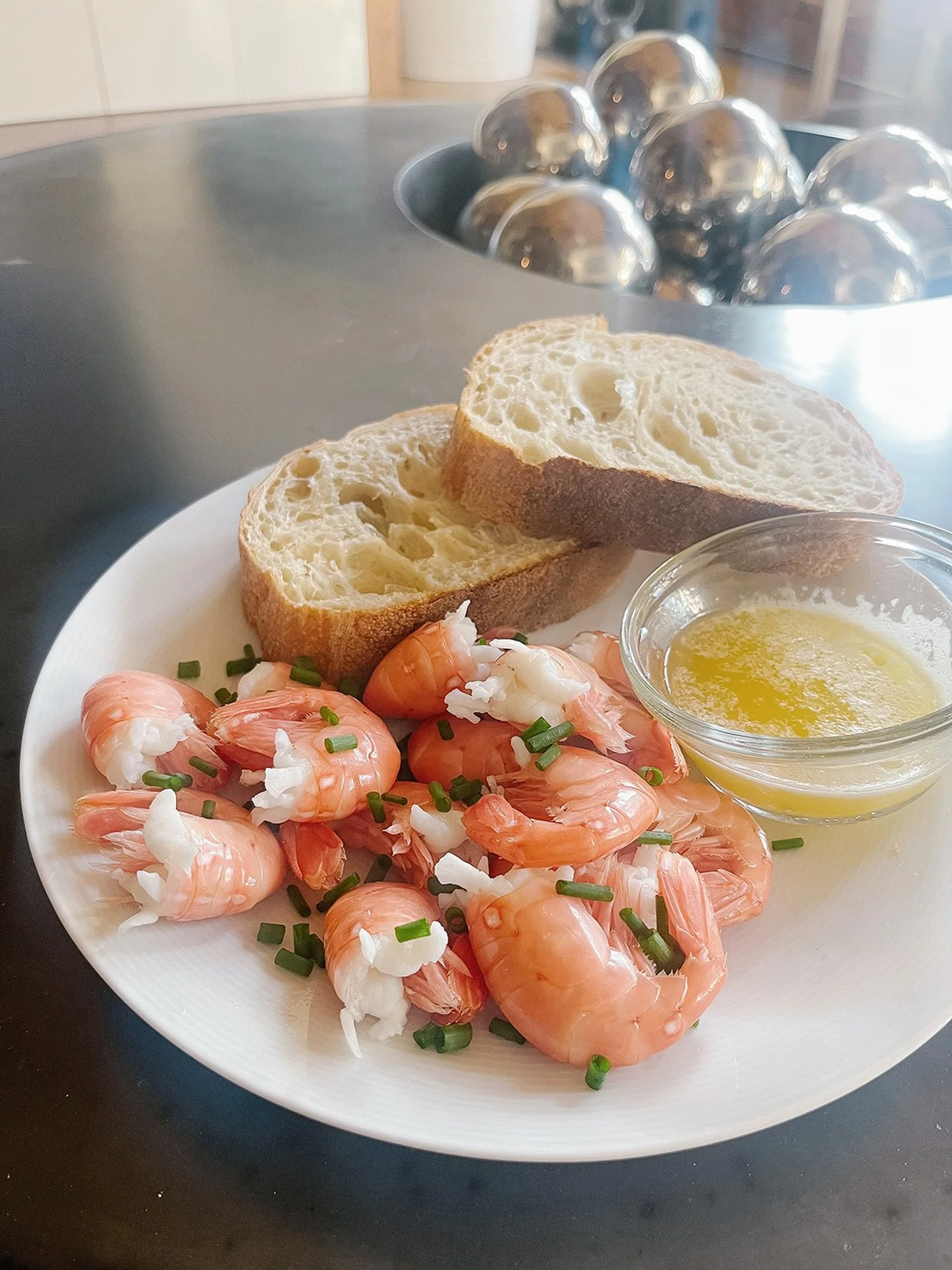 I ❤️ SPOT PRAWN SEASON: One of my favourite times of the year! Known for their sweet, delicate in flavour, and firm texture, BC spot prawns are luckily available here in Vancouver this time every year. The Spot Prawn Season is super short though. Har