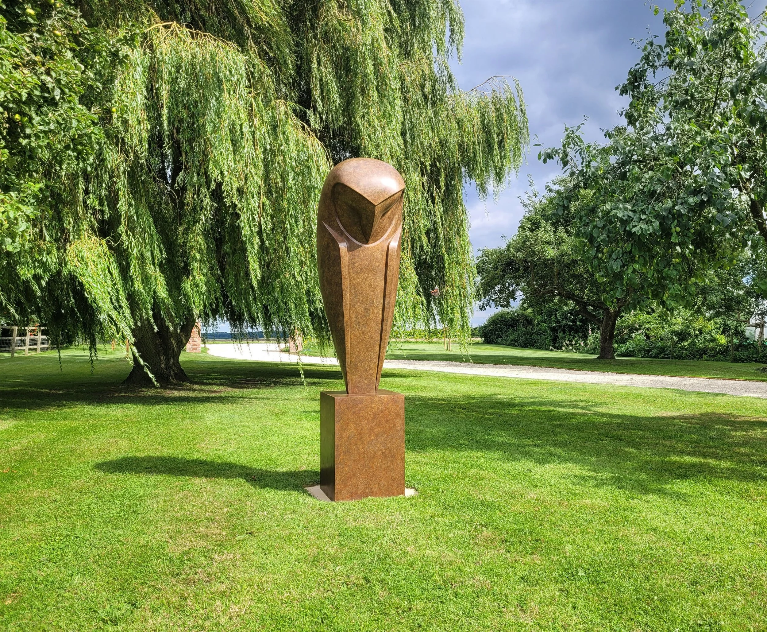 'Serenity' .
Foundry bronze (Edition of 12) .
Height - 200cm .
Width - 48cm .
Depth - 68cm .
POA