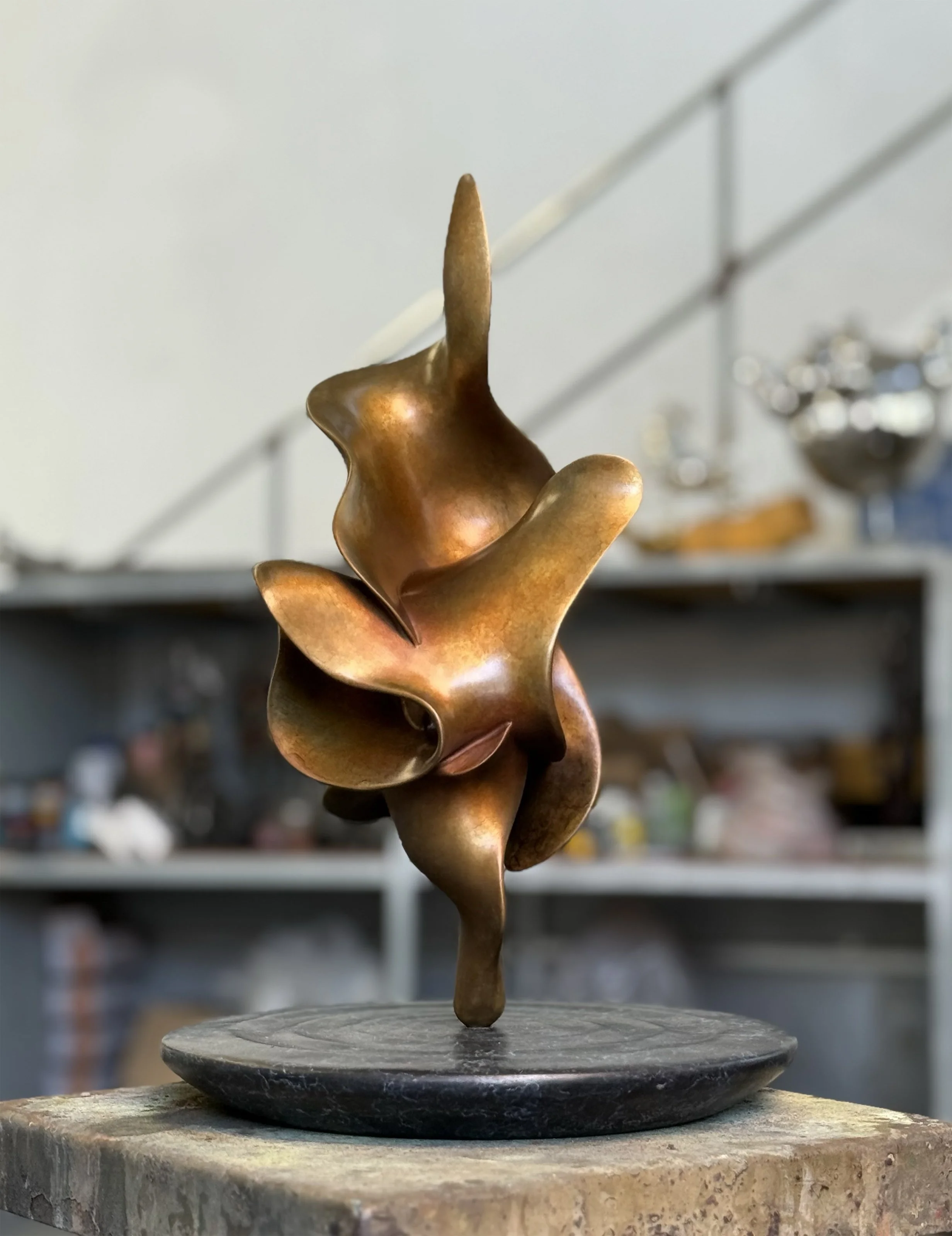 'The water-sleeve dancer' .
Foundry bronze (Edition of 10) .
POA