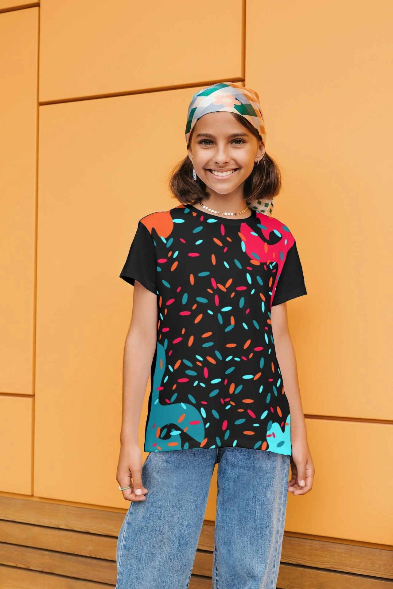 Menchies shirt in black.jpg