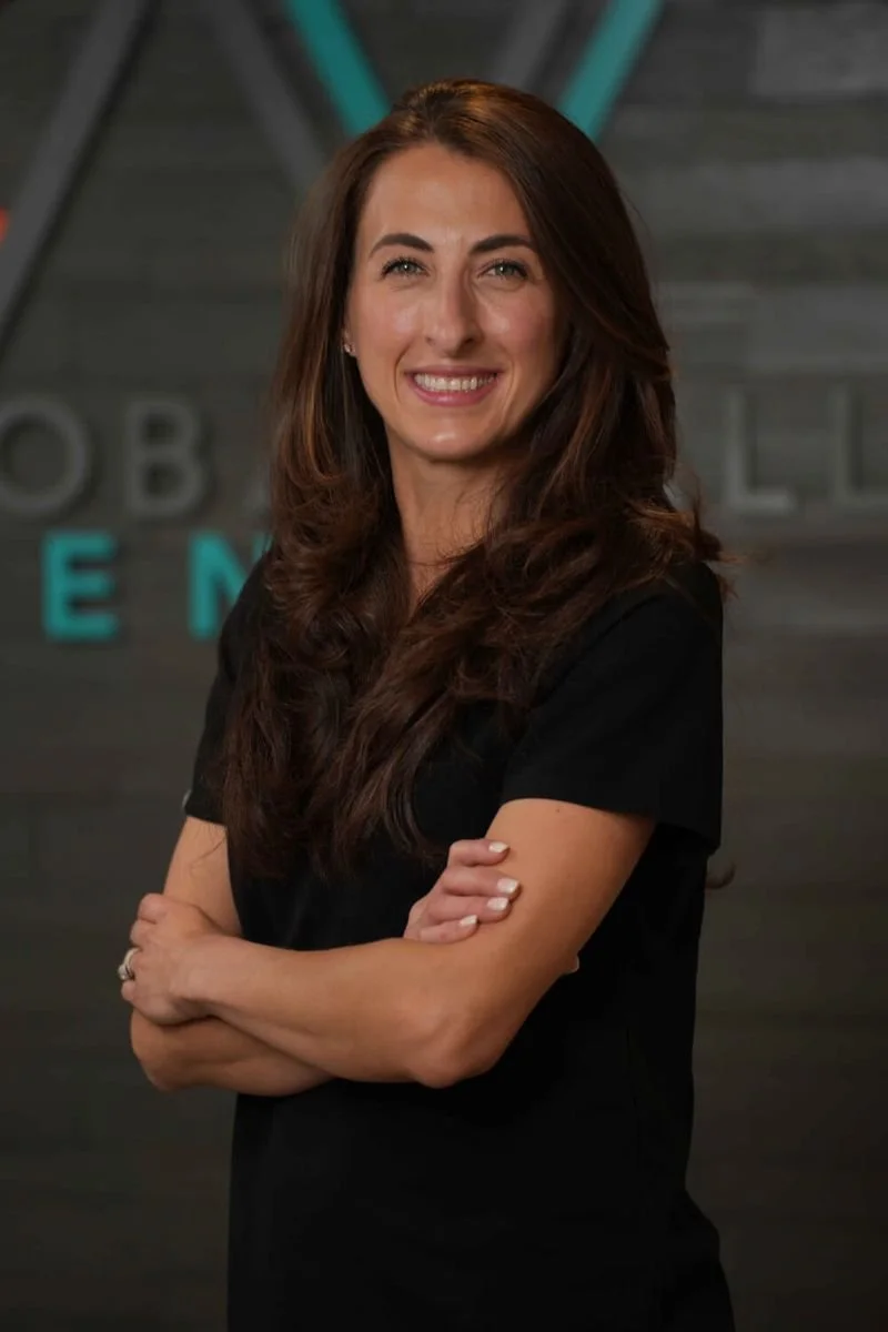 638f9b297dd8714028a84649_6376a87683994a2d7f8cc03f_Lisa (1)-p-800.jpg