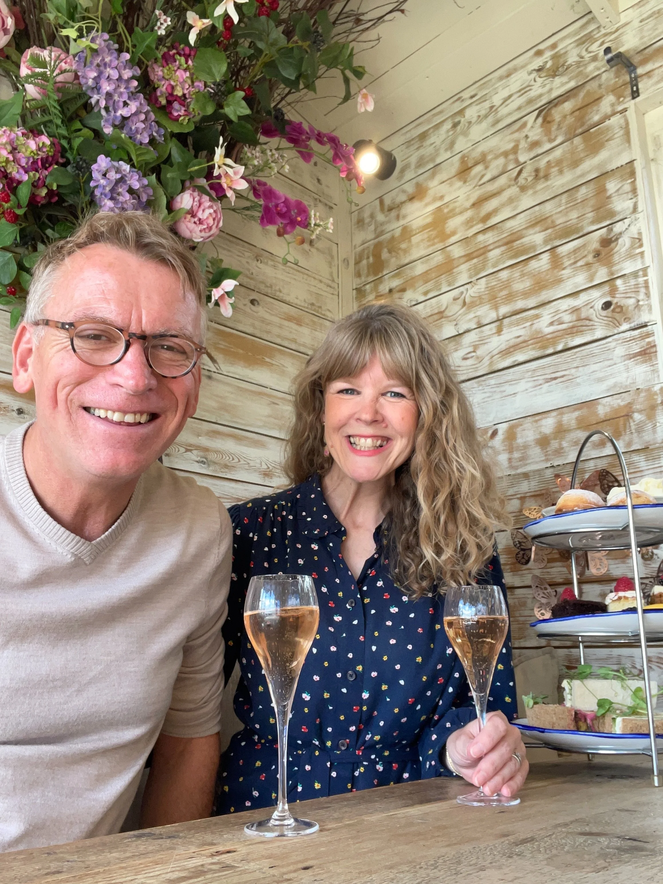 Loved celebrating our anniversary with a little private dining experience of afternoon tea in the Botanical Shack at @the.lazy.fox.markcross 🌺🩷💐

17 years. Here&rsquo;s to many more adventures as Mr &amp; Mrs Hutch💛🧡🩷