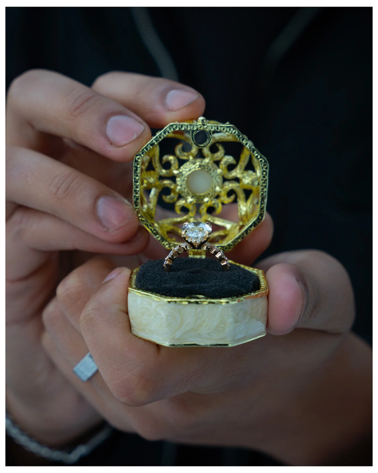 Big shoutout to @borealmtn for making accommodations for their moment to be just a little more special!💍🫶🎉