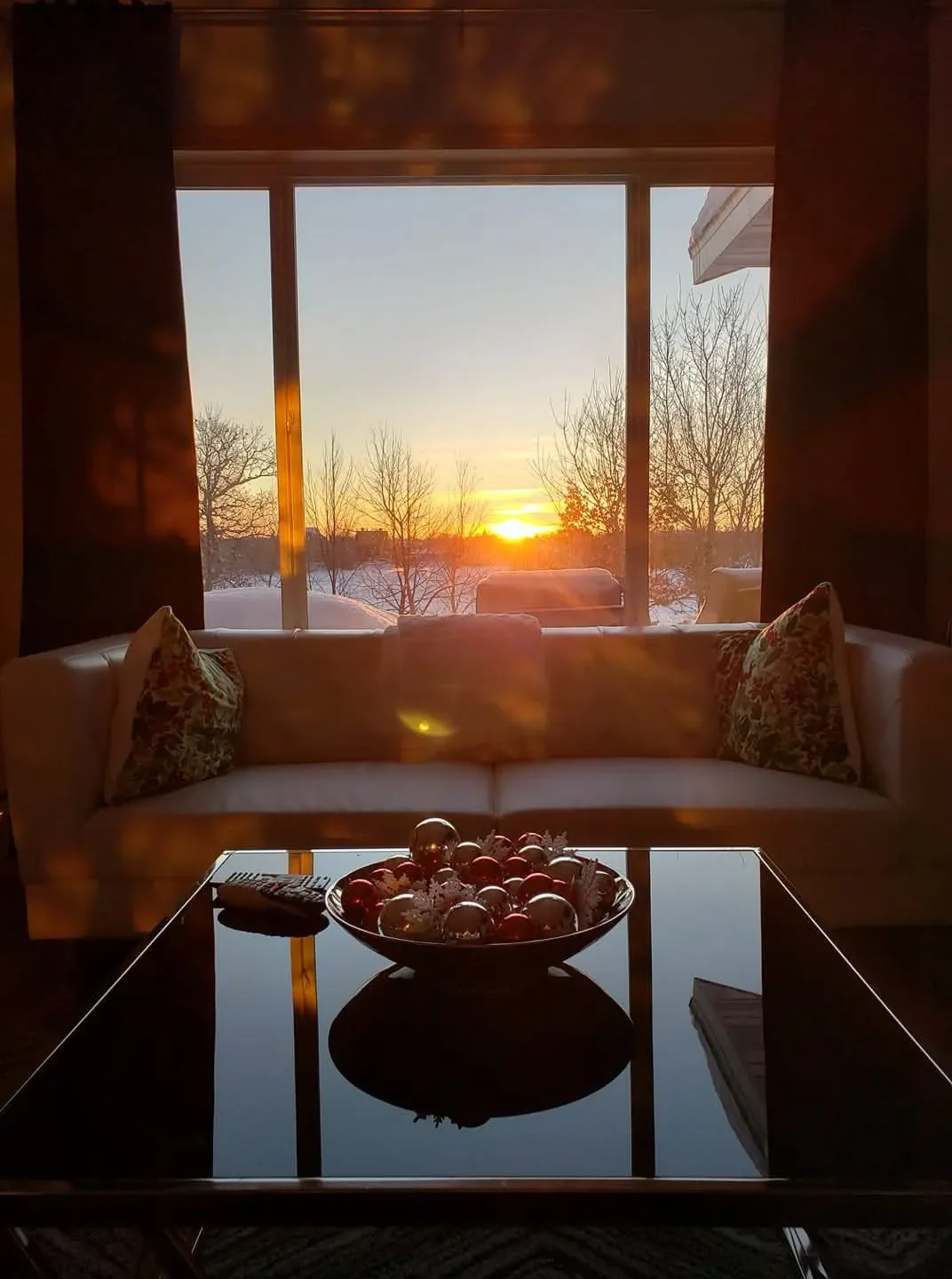 I Don’t Make New Year’s Resolutions. I Do This Instead.