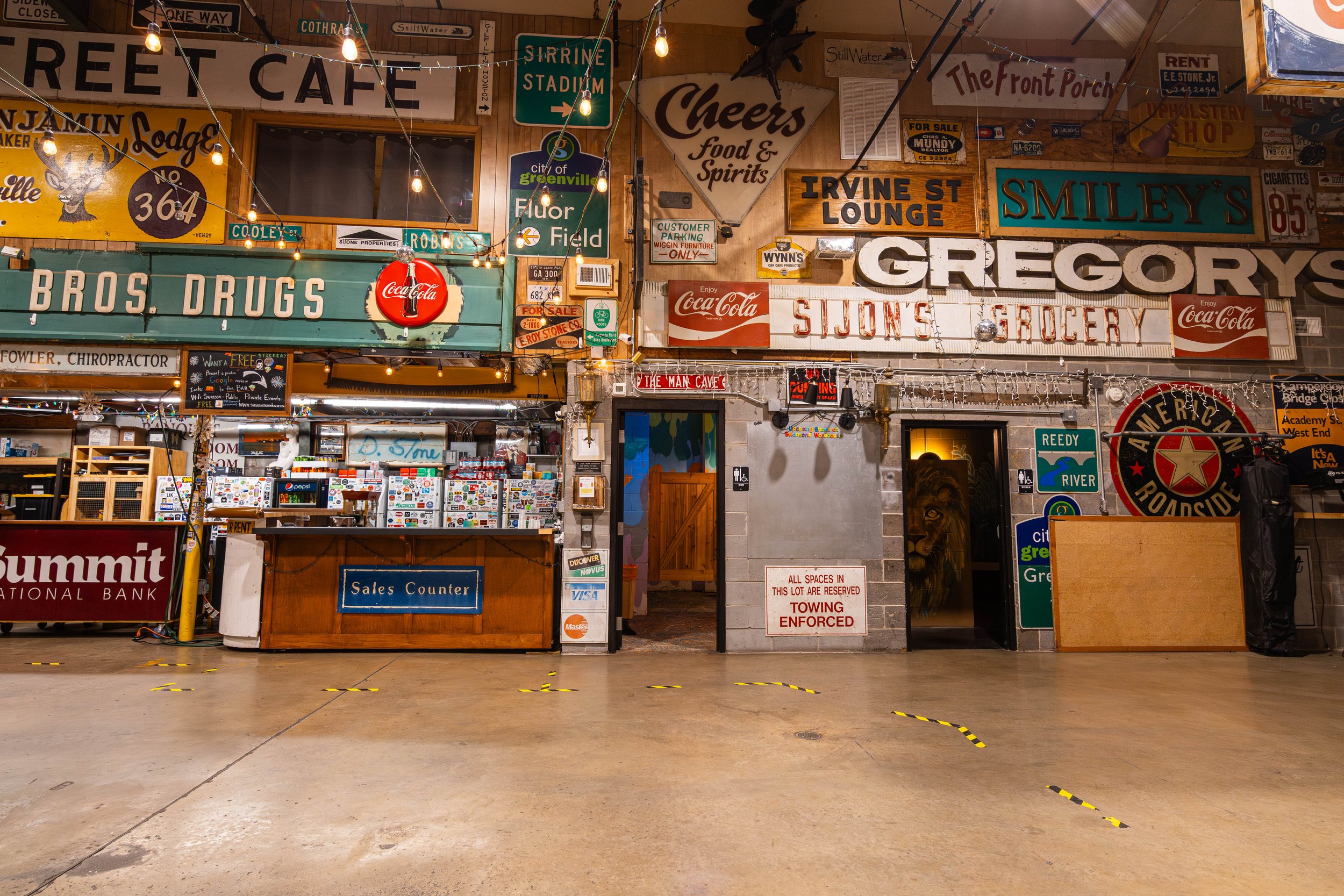 swansons-warehouse-greenville-sc-event-rental-bar-and-vintage-storefronts.jpg