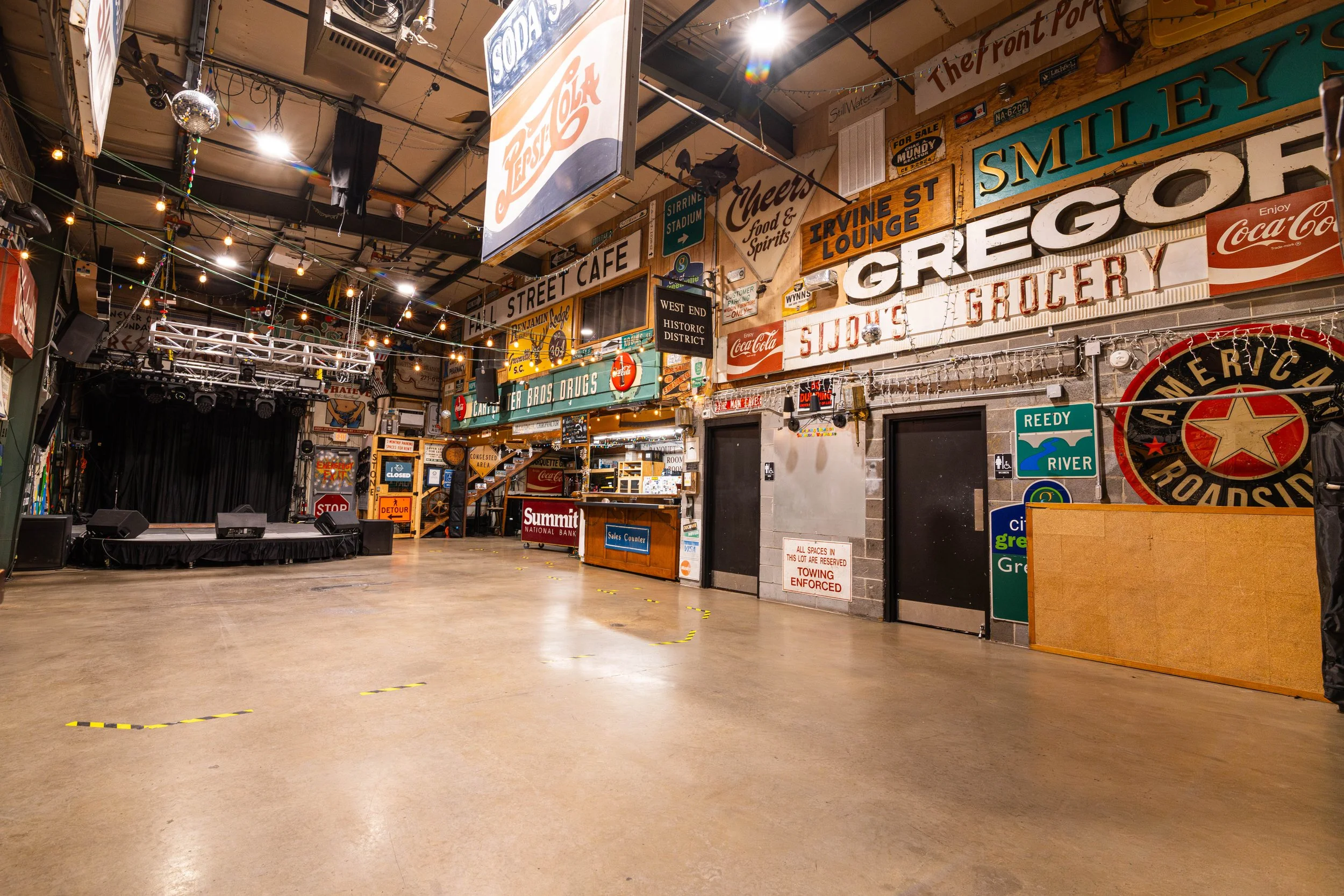 swansons-warehouse-greenville-sc-private-event-venue-main-hall.jpg