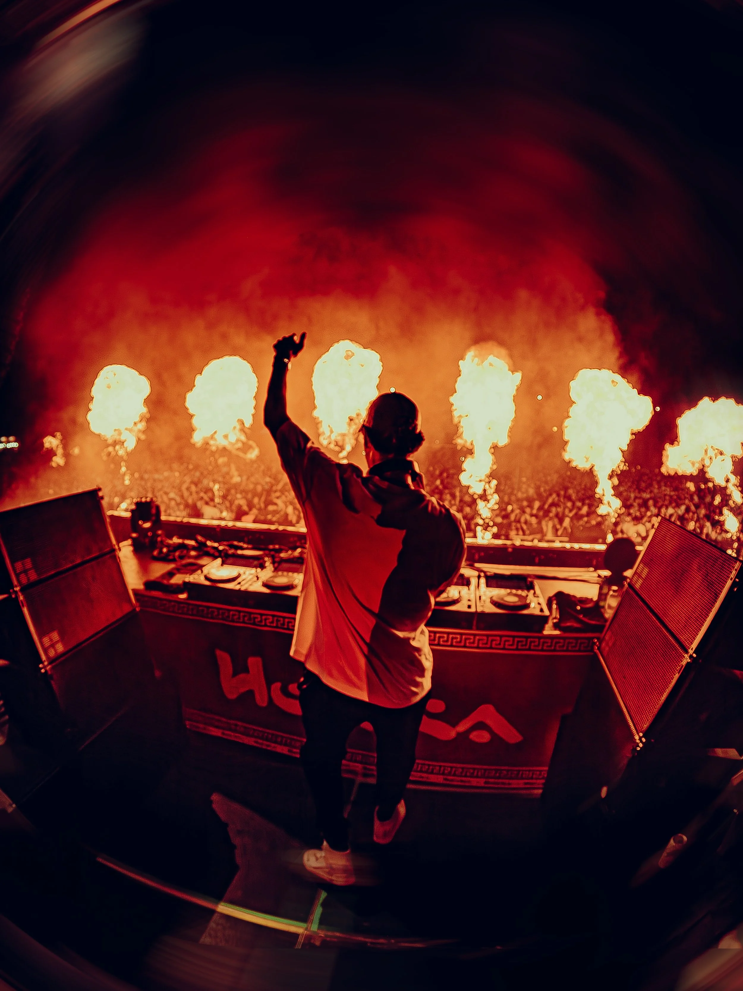 Photos of DJ Afrojack &amp; MC Ambush at @holikafestival 📸🔥