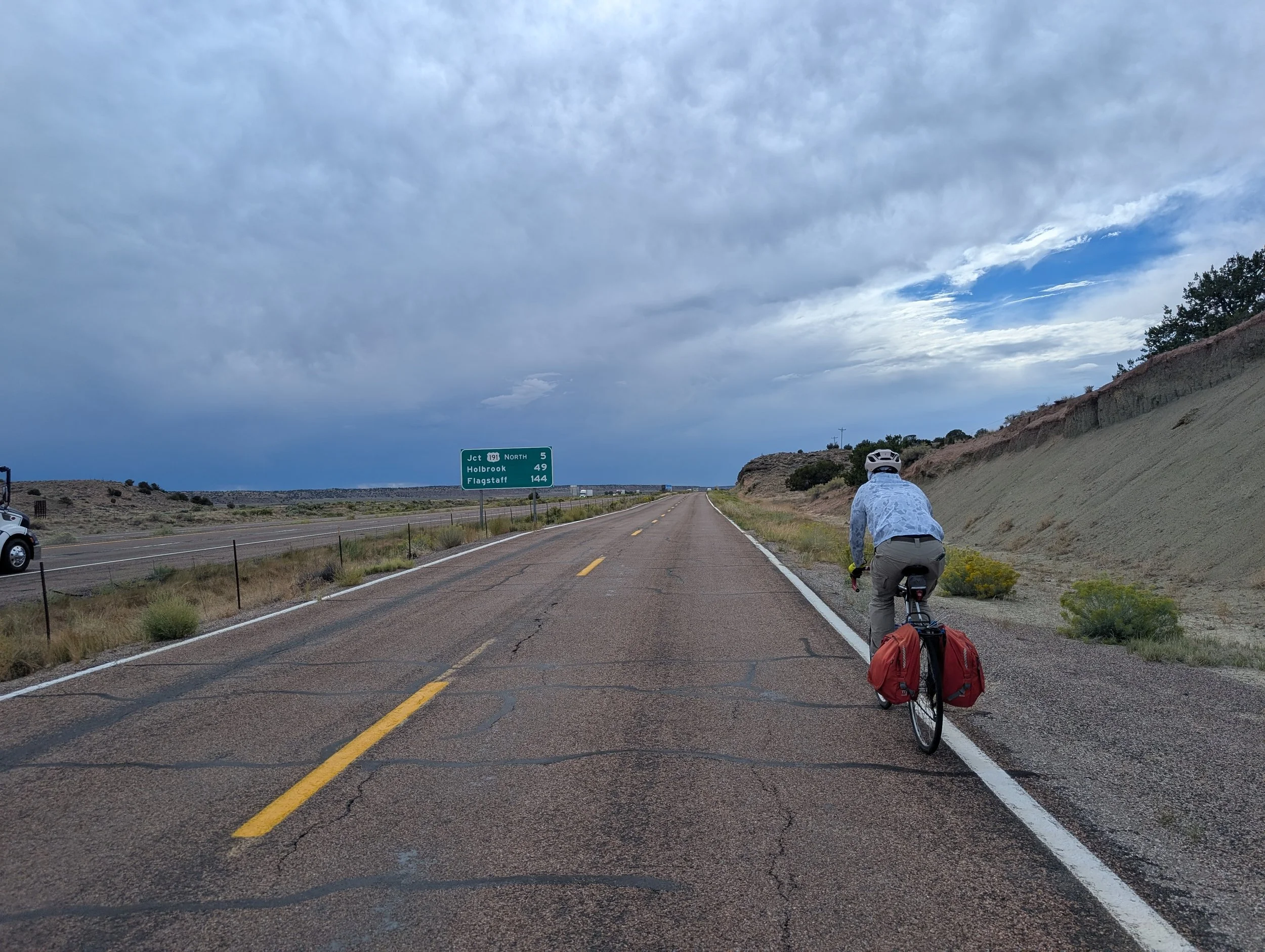 RT66 Day 10: Dan's first day + his first flat + Is 70lbs of gear excessive?