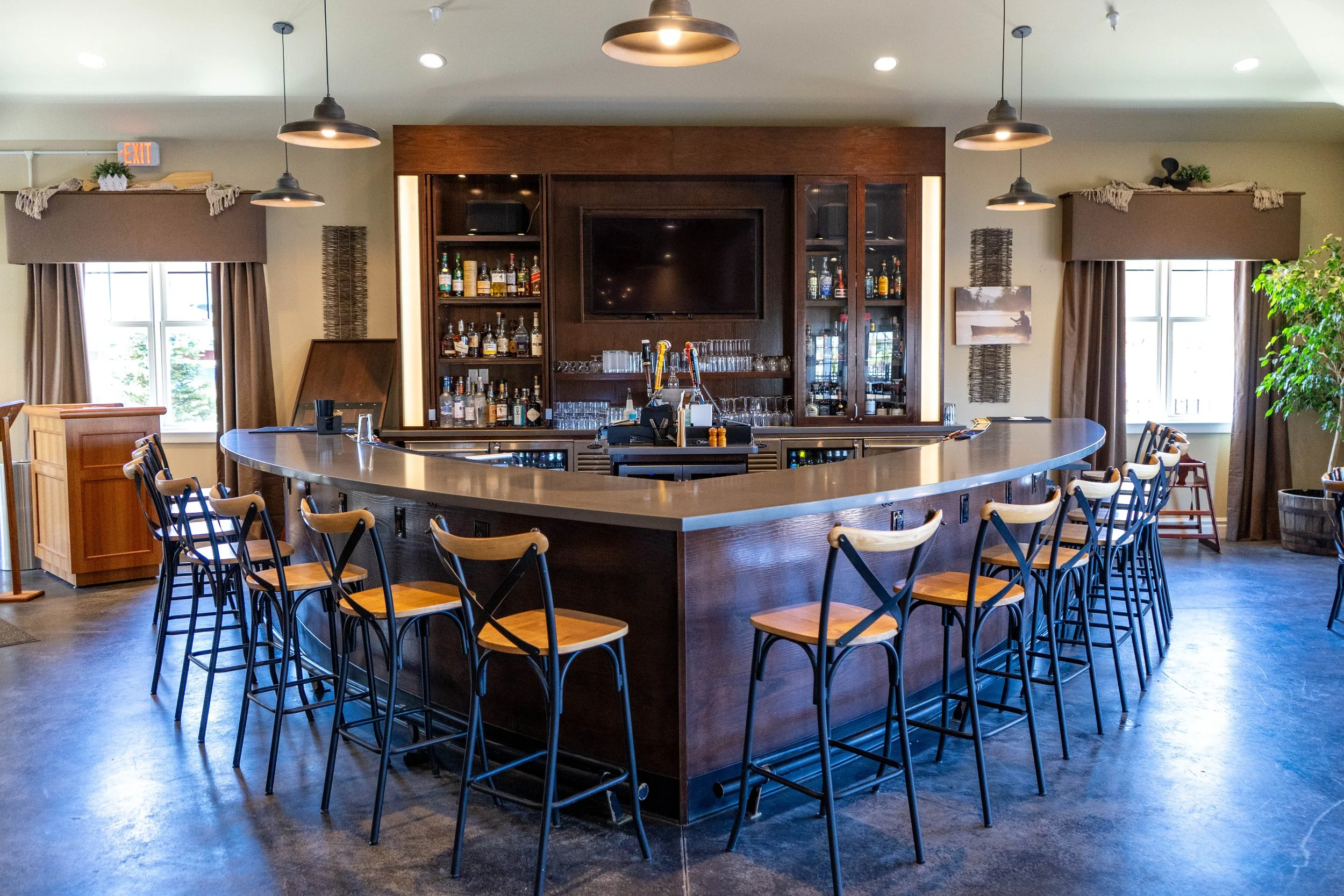 Bar area in Lakeside Drift