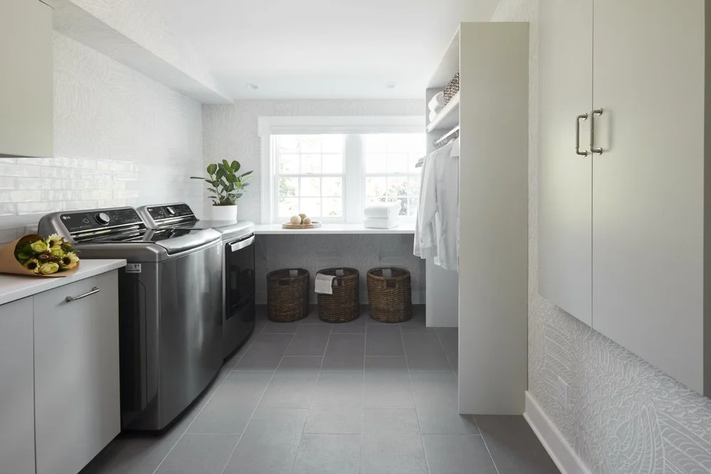 Lancaster-Custom-Builders_Windsor-Farms-Second-Floor-Renovation_Laundry-Room.jpg