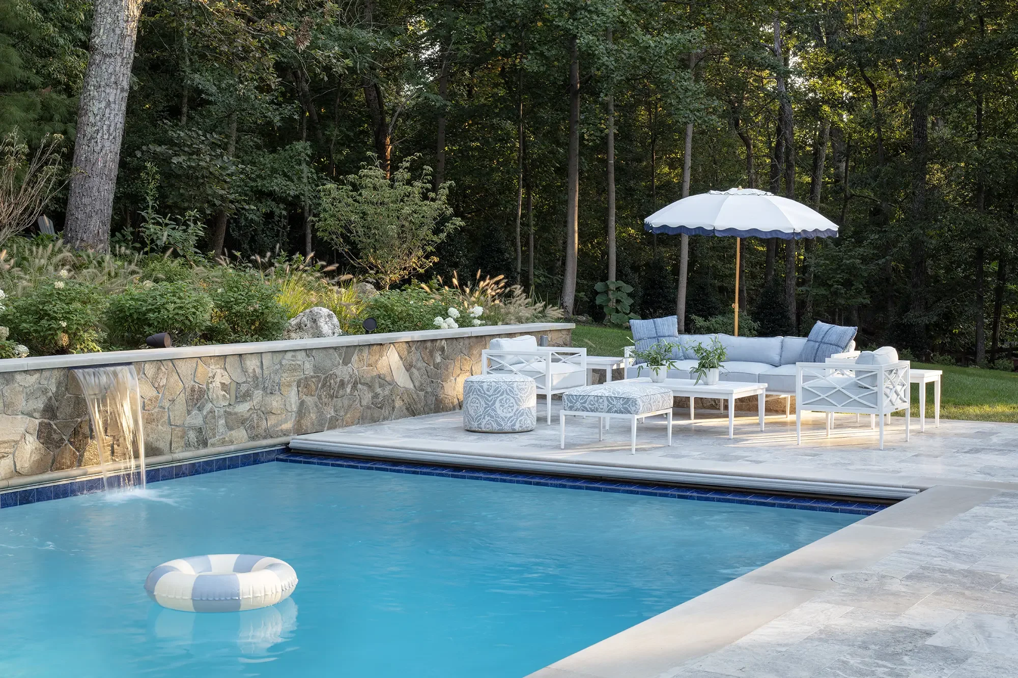 Lancaster-Custom-Builders_Drouin-Hill-Pool-and-Pool-House_Pool-2.webp