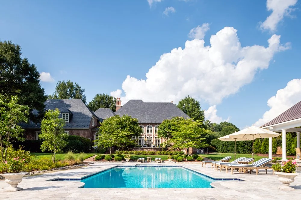 Lancaster-Custom-Builders_Windsor-on-the-James-Pool-House_Pool.jpg