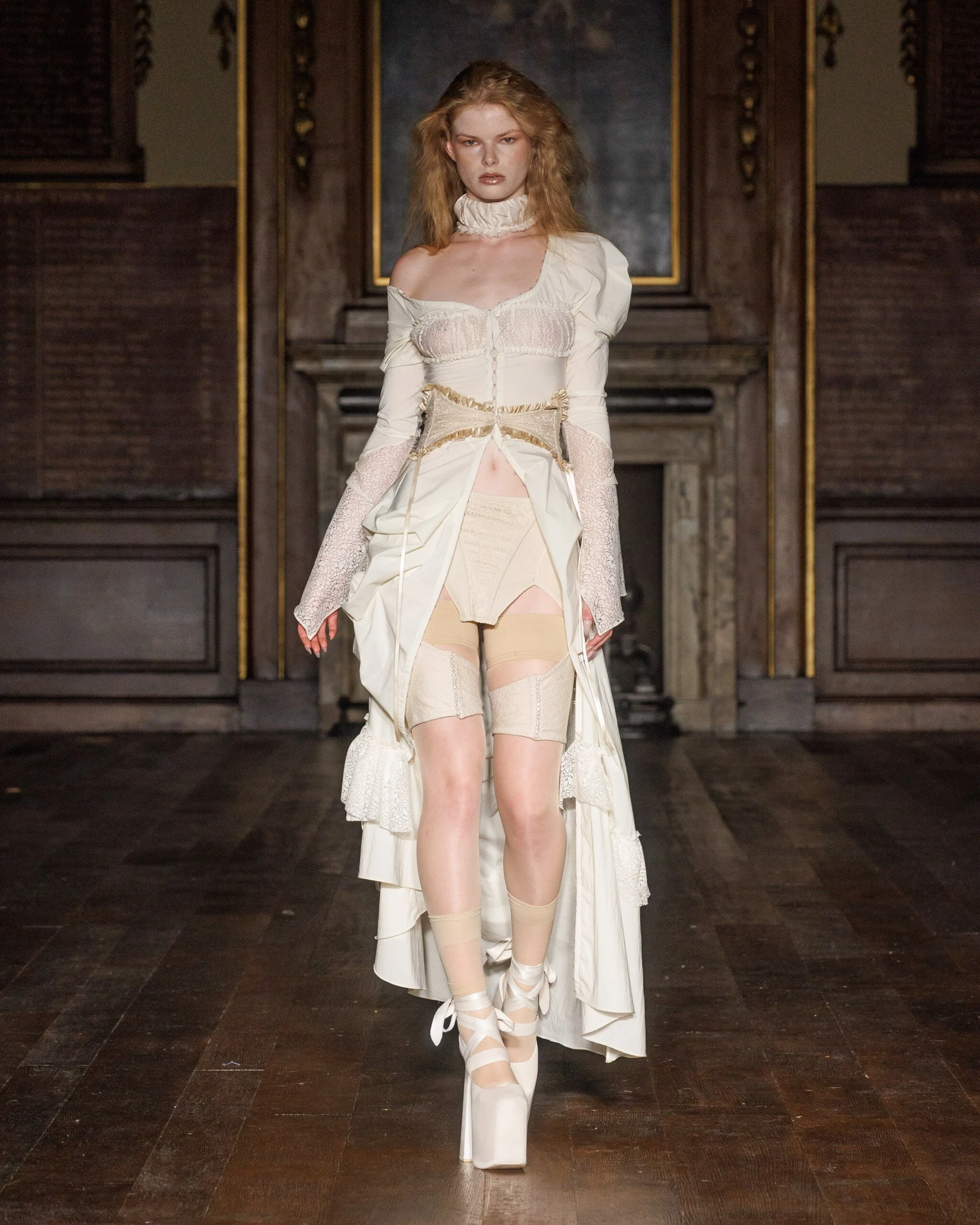 Dreaming-Eli-SS27-Runway-Look-2.jpg