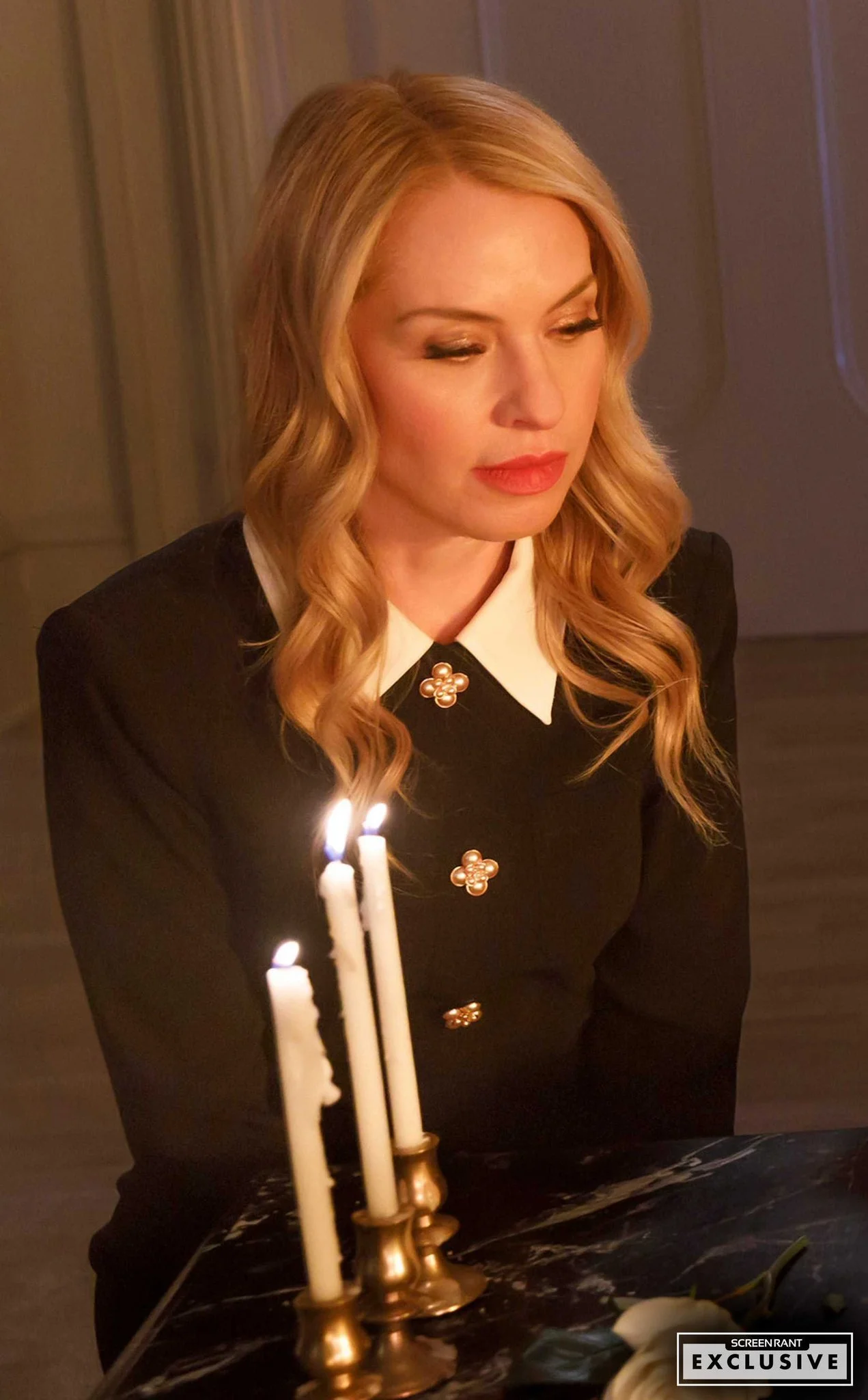 American-Horror-Story-13-Leslie-Grossman-Coco-First-Look.JPG