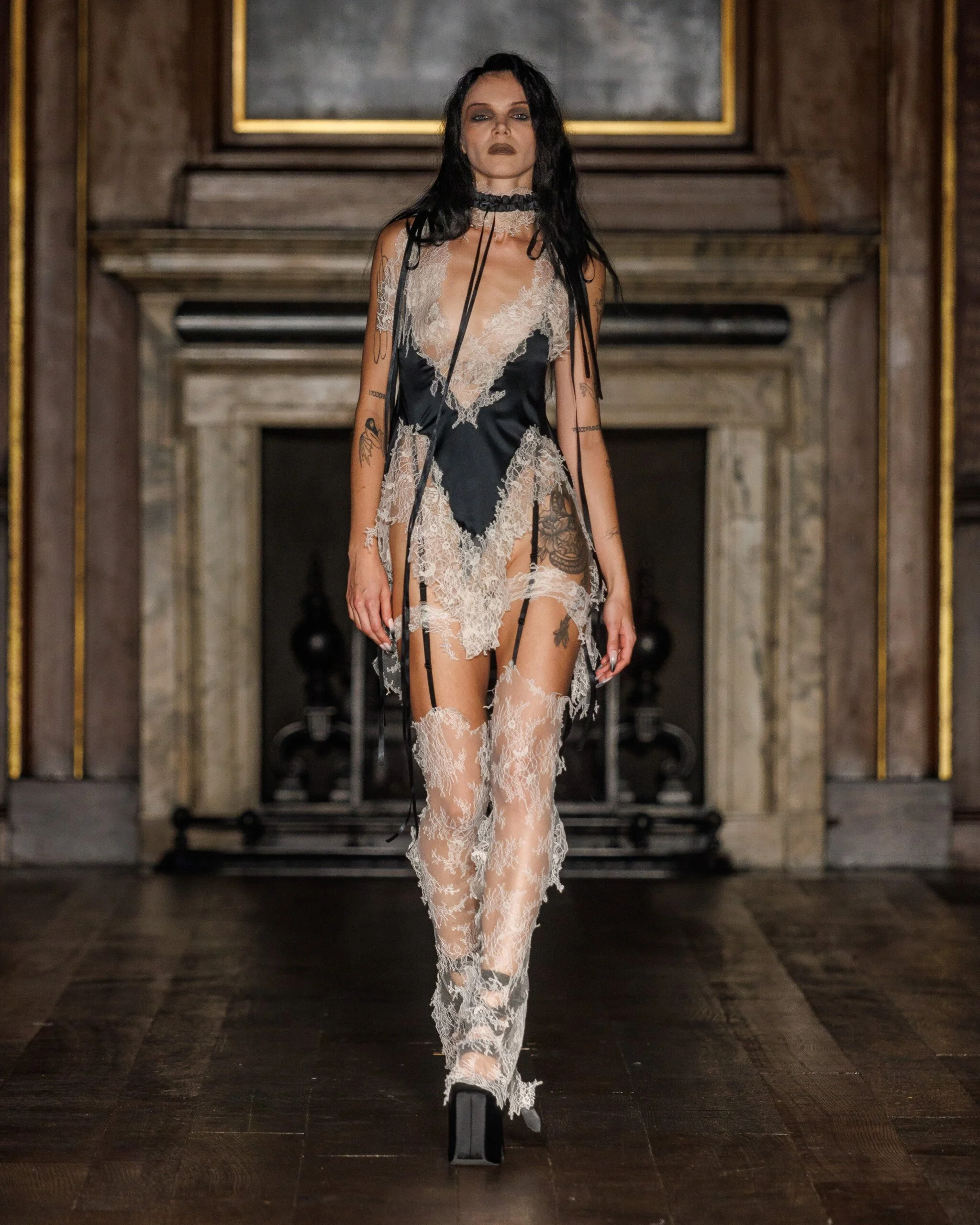 Dreaming-Eli-SS27-Runway-Look-15.jpg