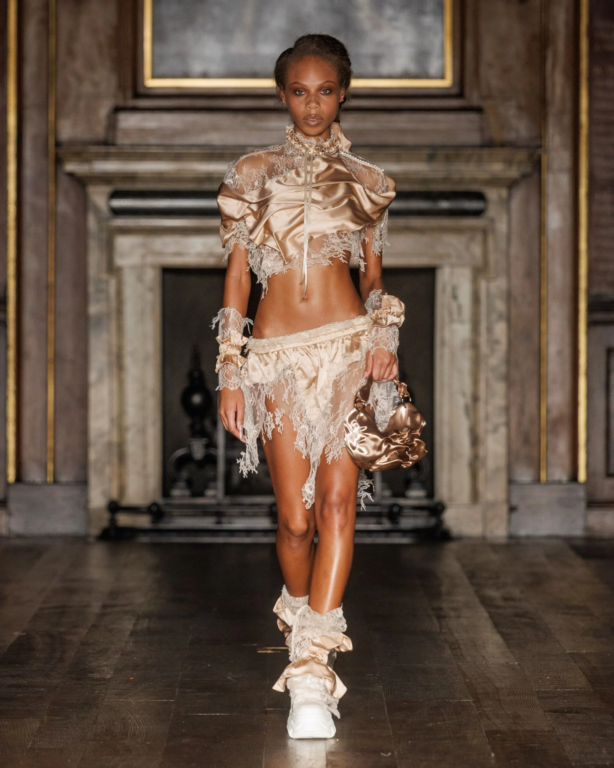Dreaming-Eli-SS27-Runway-Look-10.jpg
