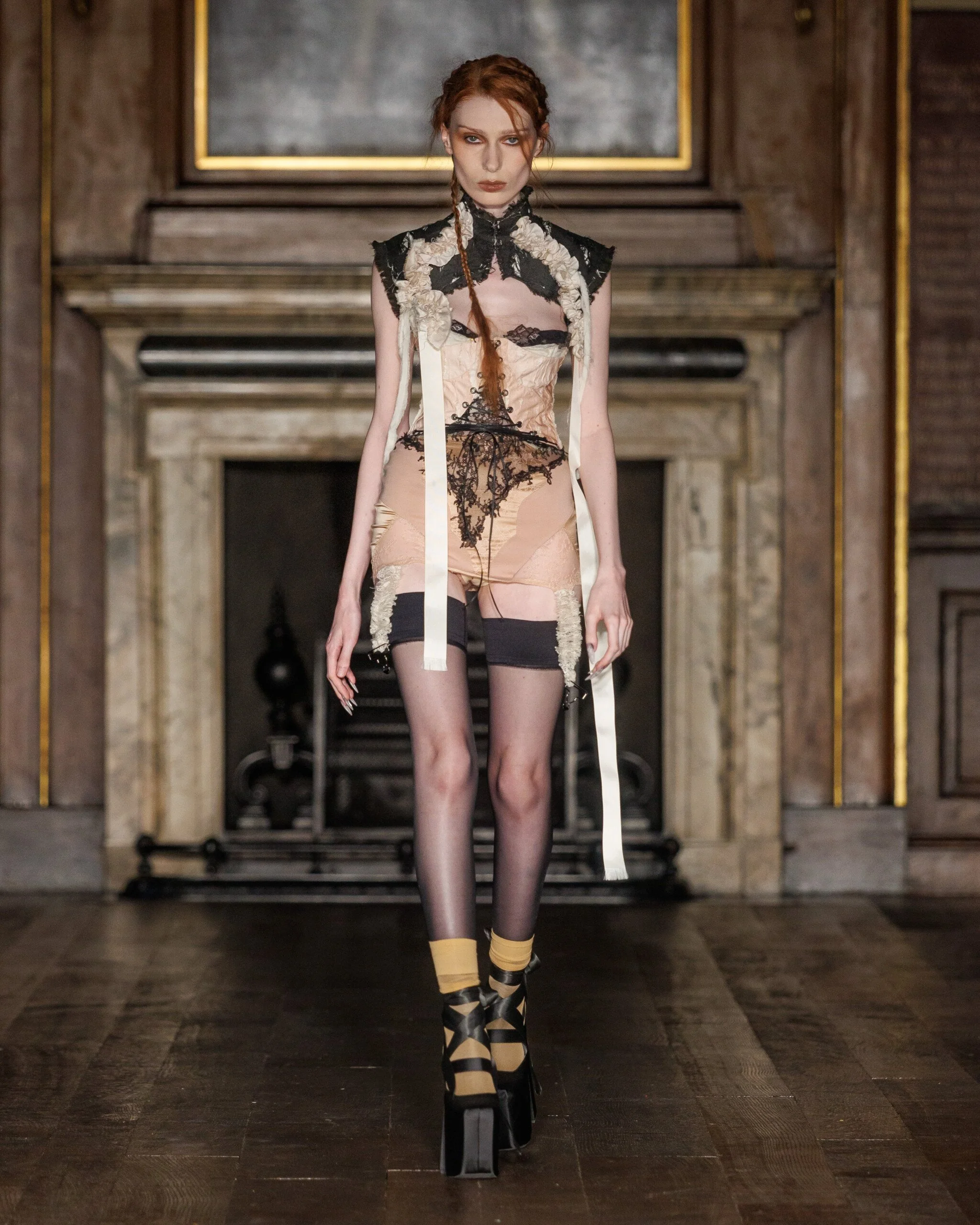 Dreaming-Eli-SS27-Runway-Look-13.jpg