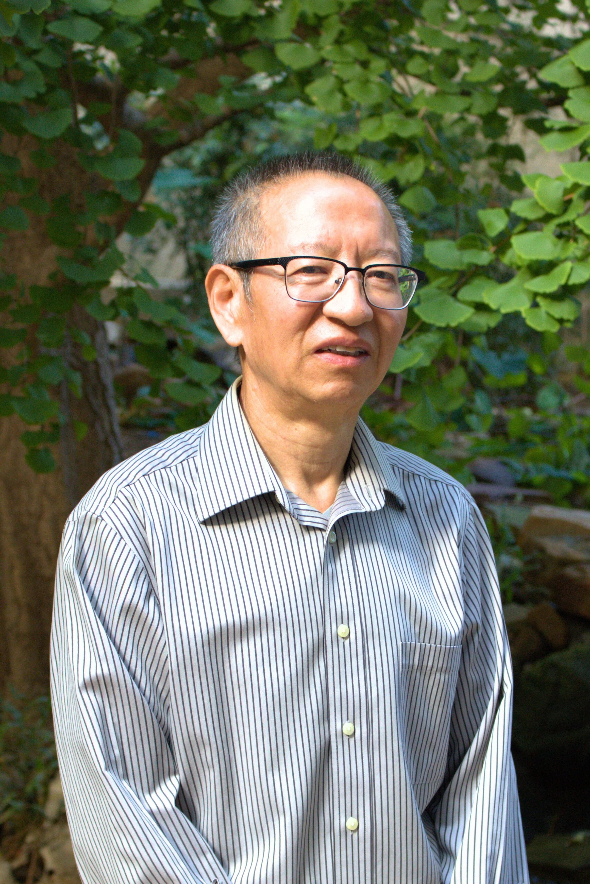 Mingyuan Cheng Headshots - 2.JPG