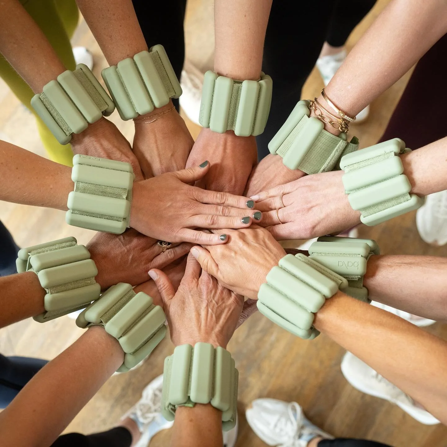 In it to win it #teamexhale 

🩵💚

#HereForIt #Pilates #ReformerPilates #ExhalePilates #TeamPilates