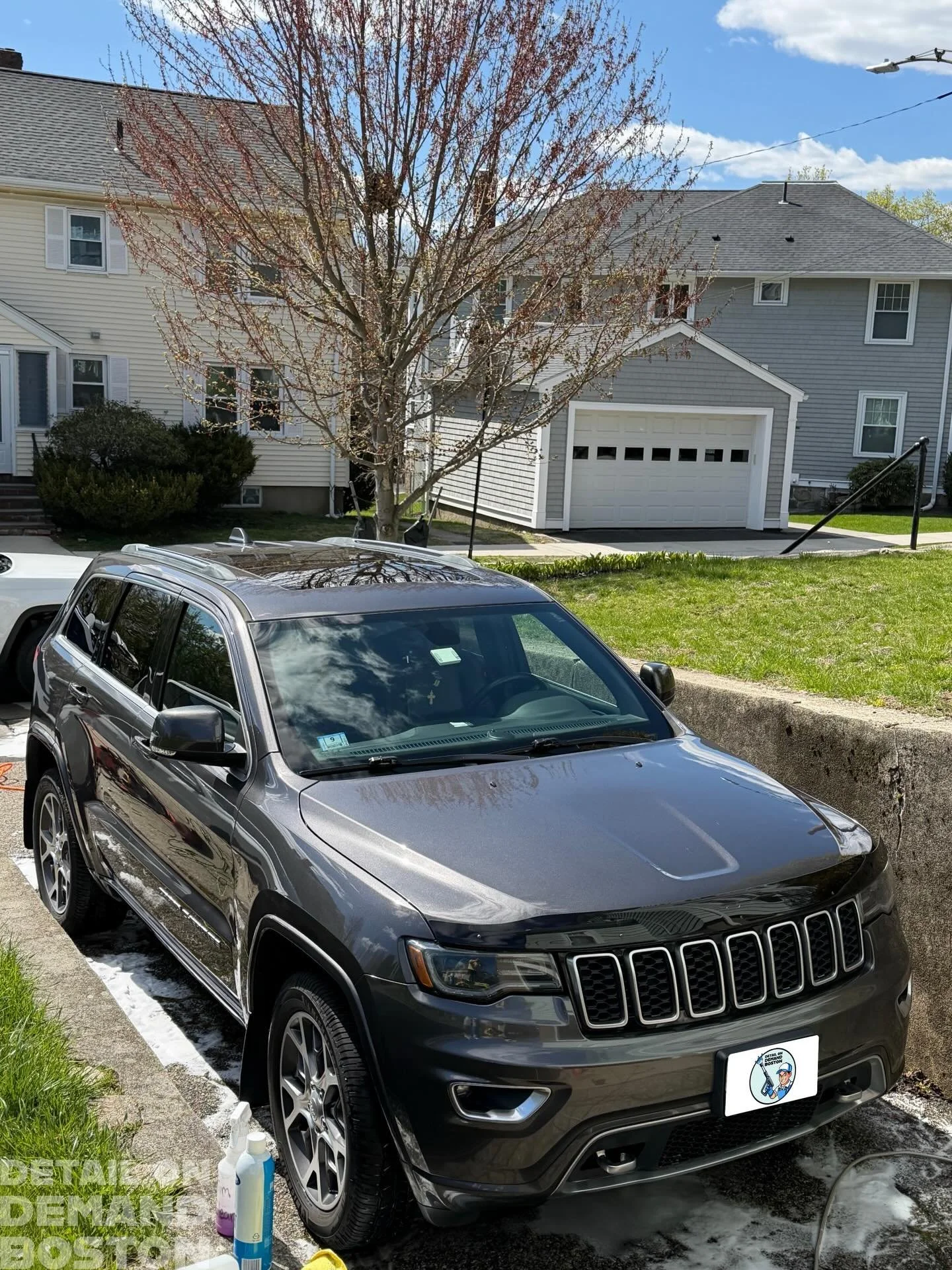 Signature clean results on this Grand Cherokee. Want your car to be next? Book today.
📍 Serving Boston &amp; nearby areas
📲 Booking via the link in bio

.
.
.
.
.
.
.
.
#detailing #autodetailing #cardetailing #detailingworld #ceramiccoating carwash