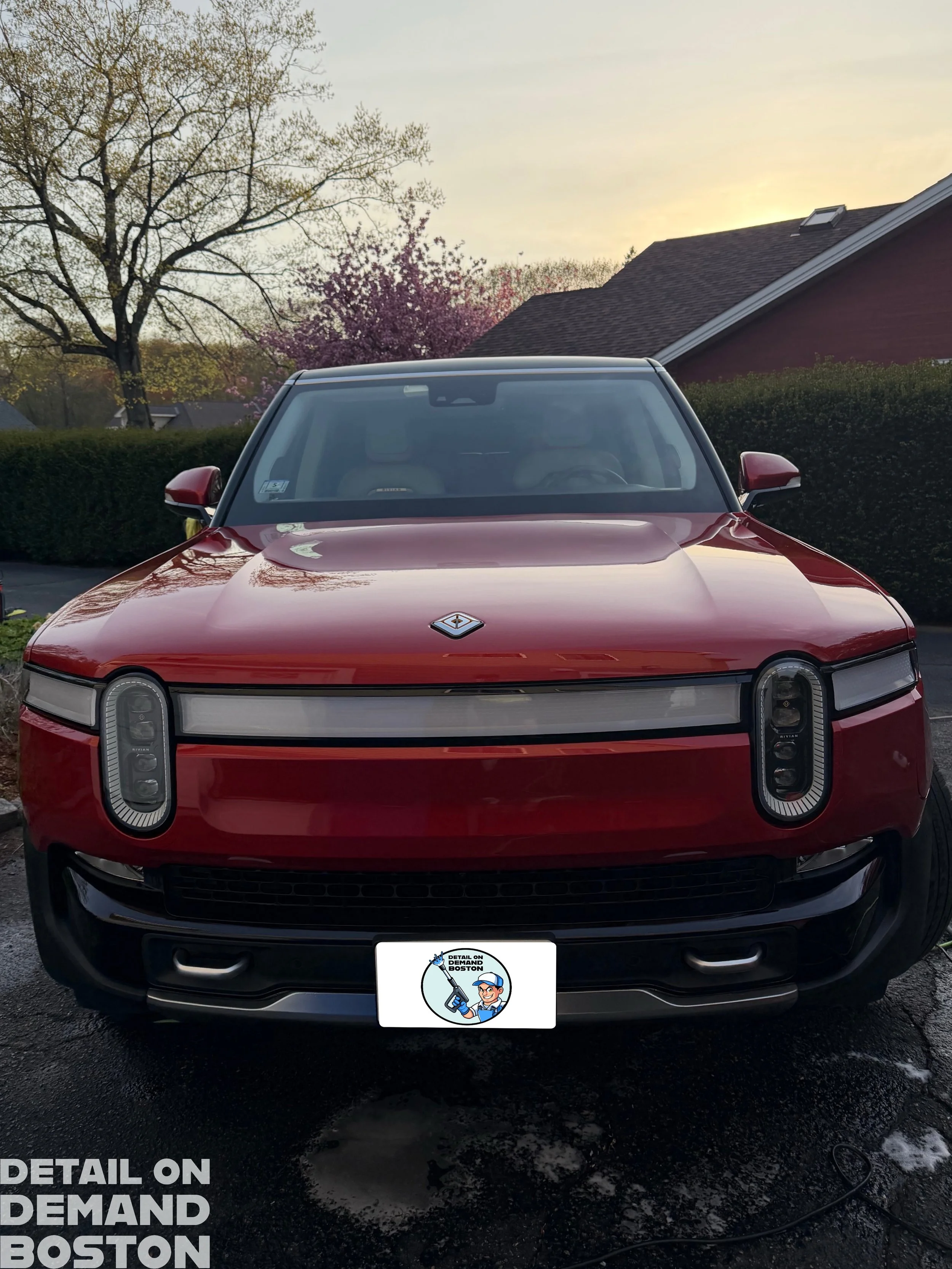 We like EV&rsquo;s too&hellip;White interior, panoramic sunroof&hellip;..🚀
❗️Get your car back to its showroom shine❗️
&bull; ‼️BOOK NOW! LINK IN BIO! ‼️&bull;
&bull;
&bull;
&bull;
&bull;#ev #carcare #ceramiccoatings #boston #mobiledetailing