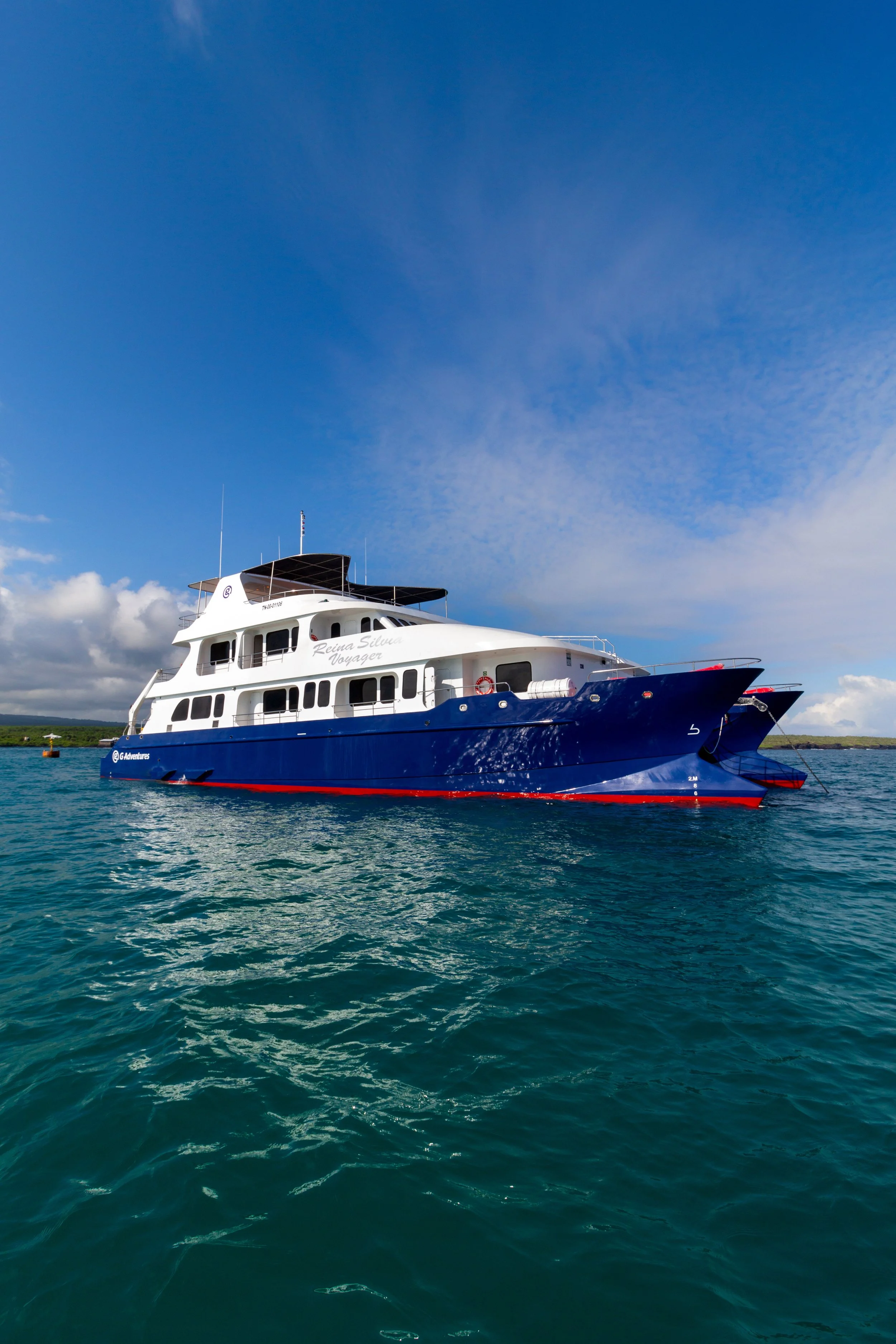 Reina Silvia Voyager-Exterior 3 Quarter View.jpg