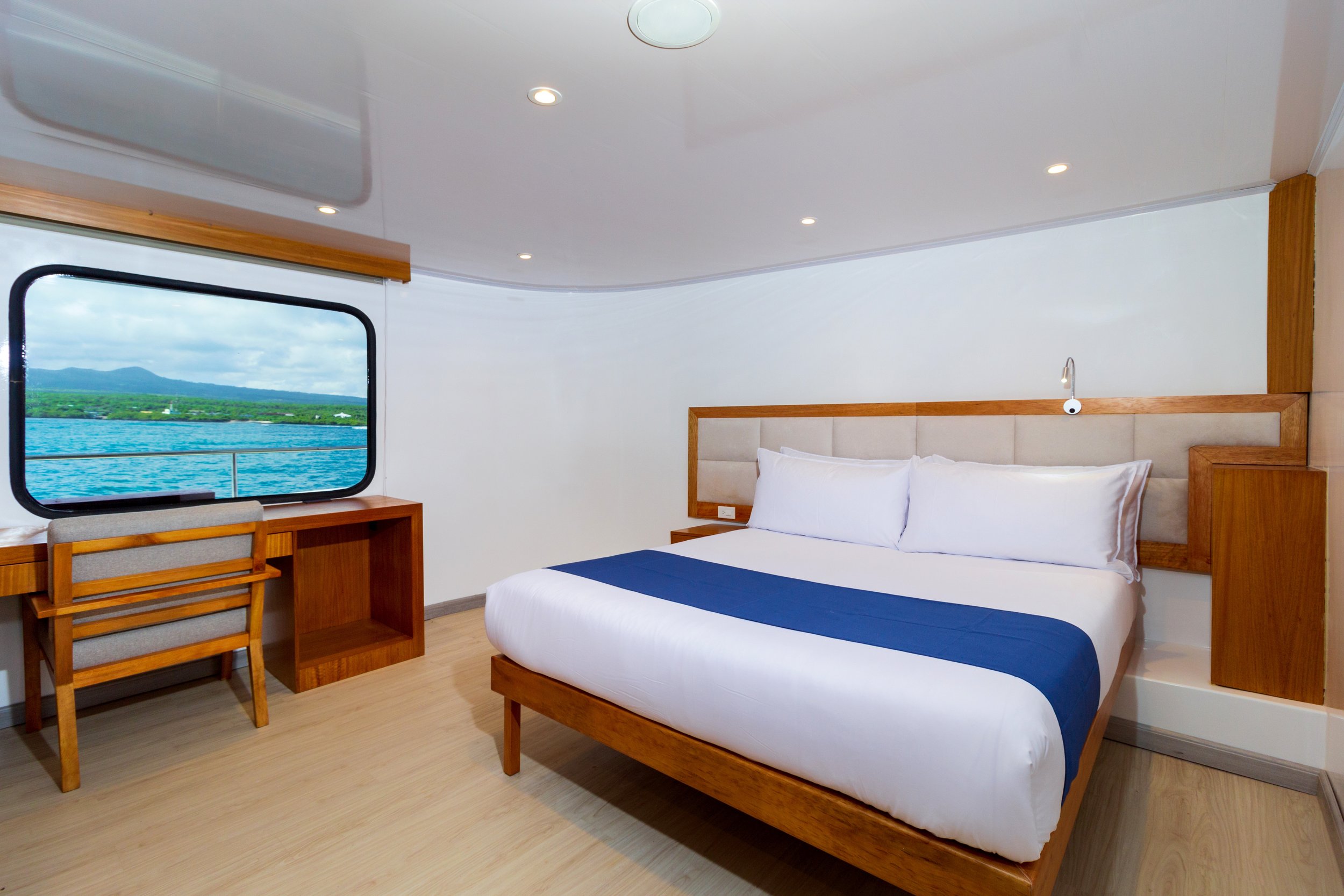 Reina Silvia Voyager-Cabin.jpg