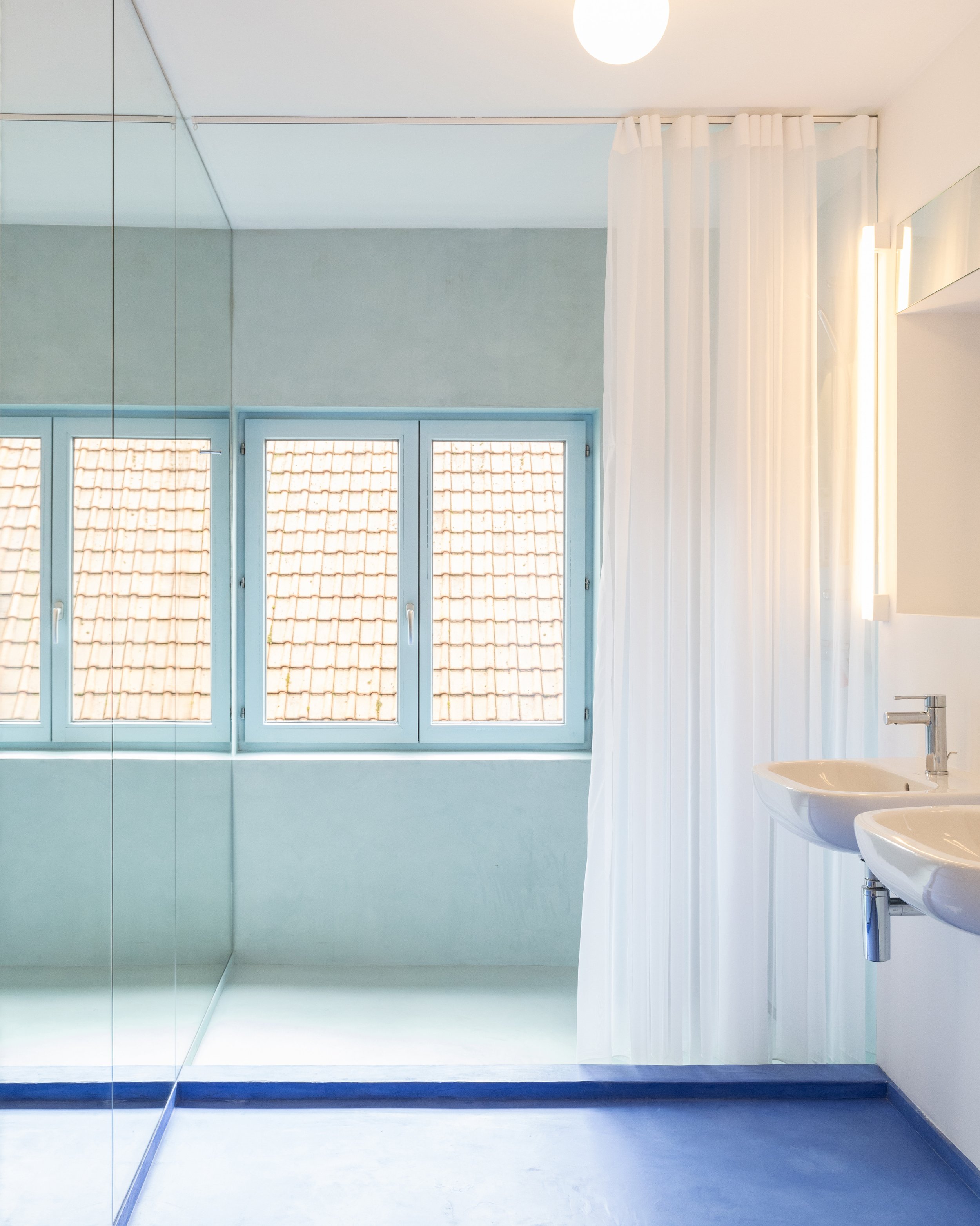 Badkamer interieur met open douche