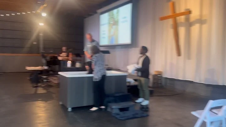 she got DUNKED 🌊😎 @_annakwok, what an amazing opportunity to witness your baptism!! you are so beloved ❤️❤️❤️❤️