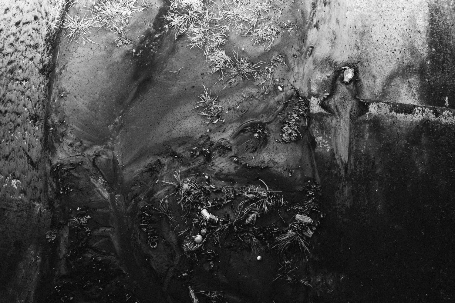 edits-around-21 copy.jpg