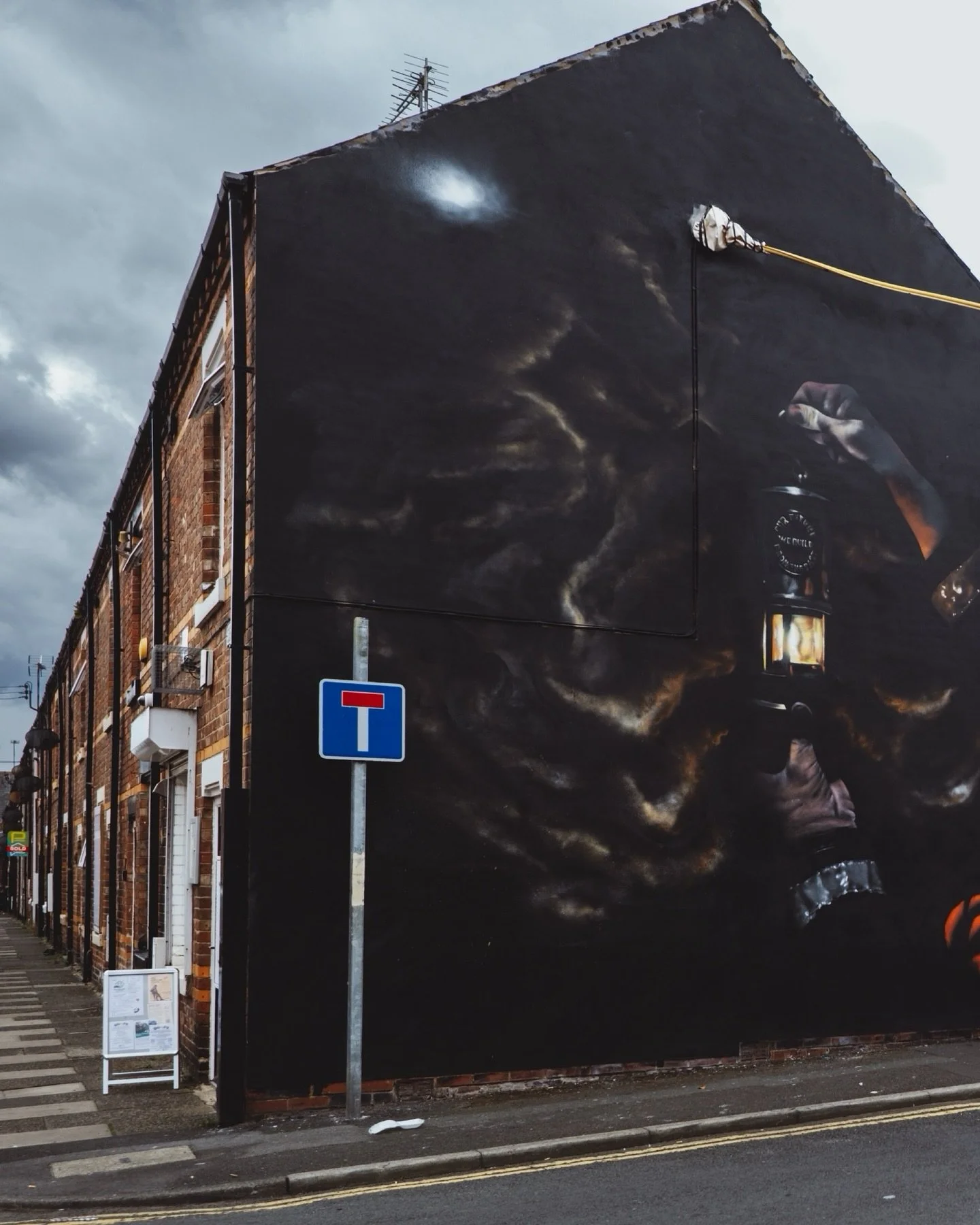 125 years of Horden.

This powerful mural by the supremely talented @durhamspraypaints marks the village&rsquo;s mining heritage and honours the generations who built a community from coal.

A striking celebration of resilience, identity, and 125 yea