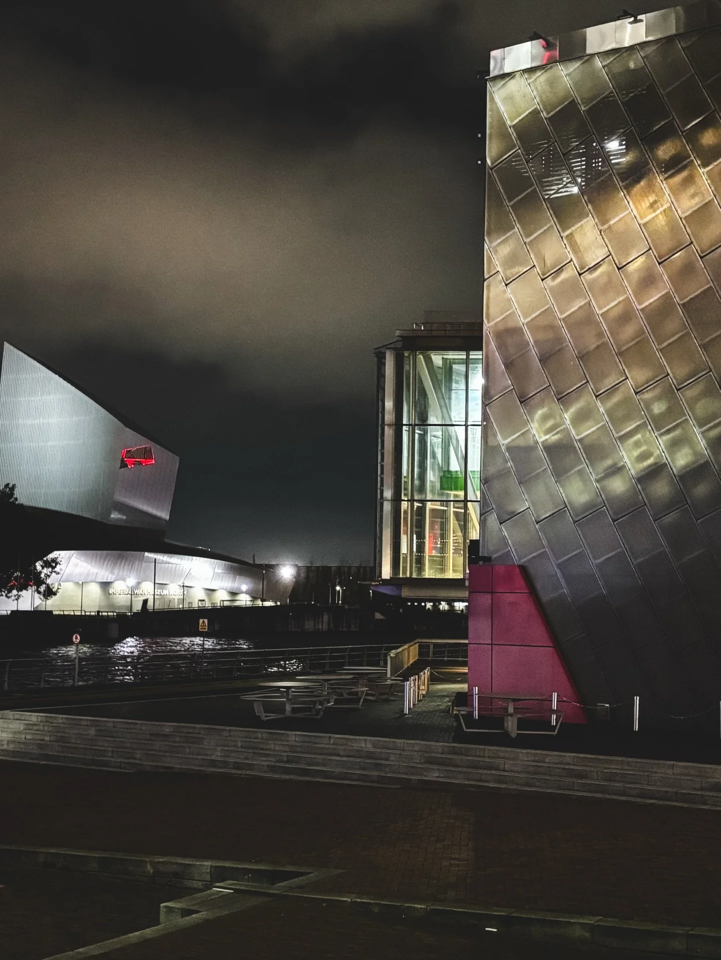 Evening light over Salford Quays.

Steel, water, and low cloud, the kind of walk that clears the head and sharpens the eye.

These in-between moments are often the ones that stay with me. Glad to always have a camera in my pocket. 

#iphonephotograph