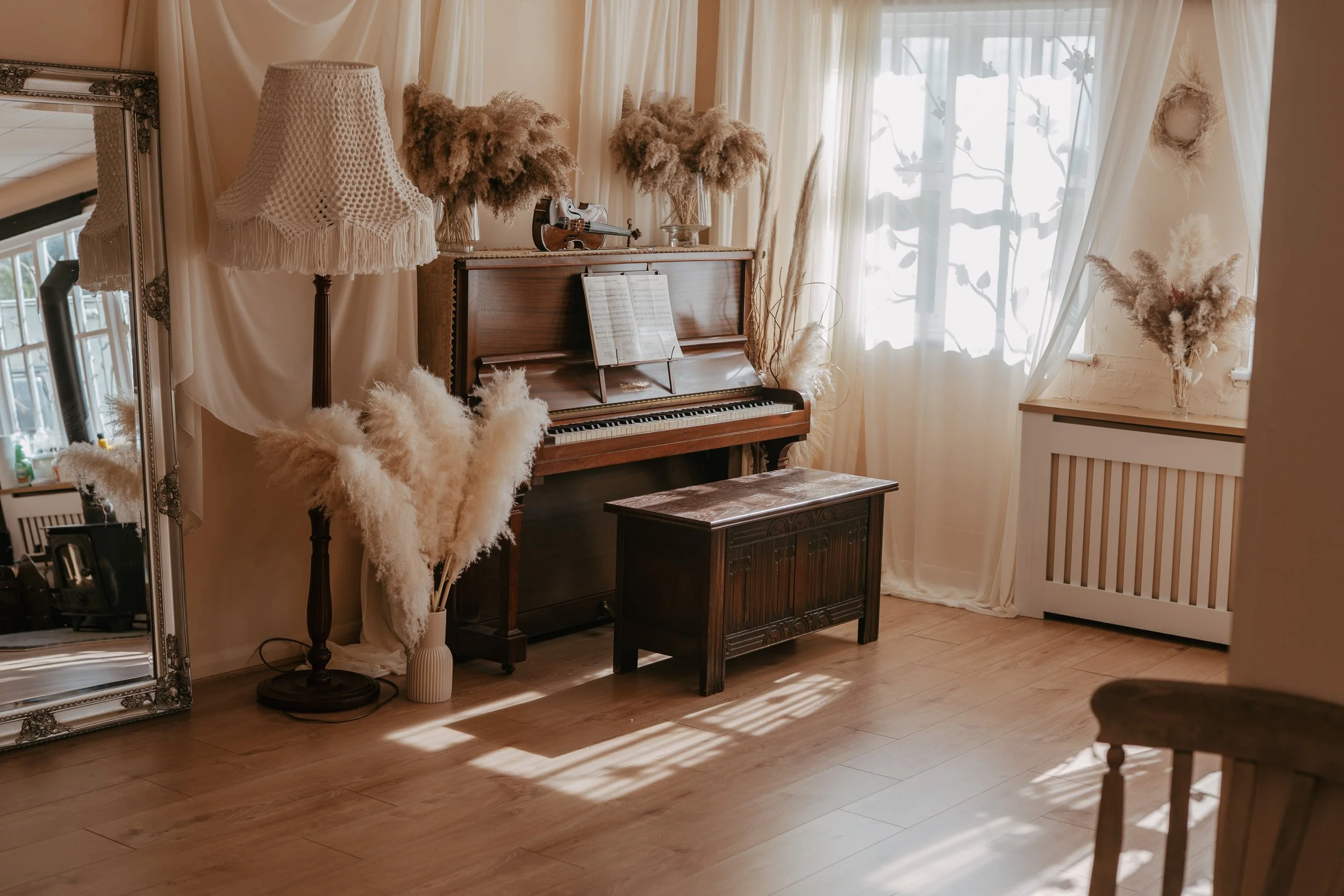 Photo studio Cambridgeshire. Photo studio Saffron Walden. Photographer Great Dunmow. 