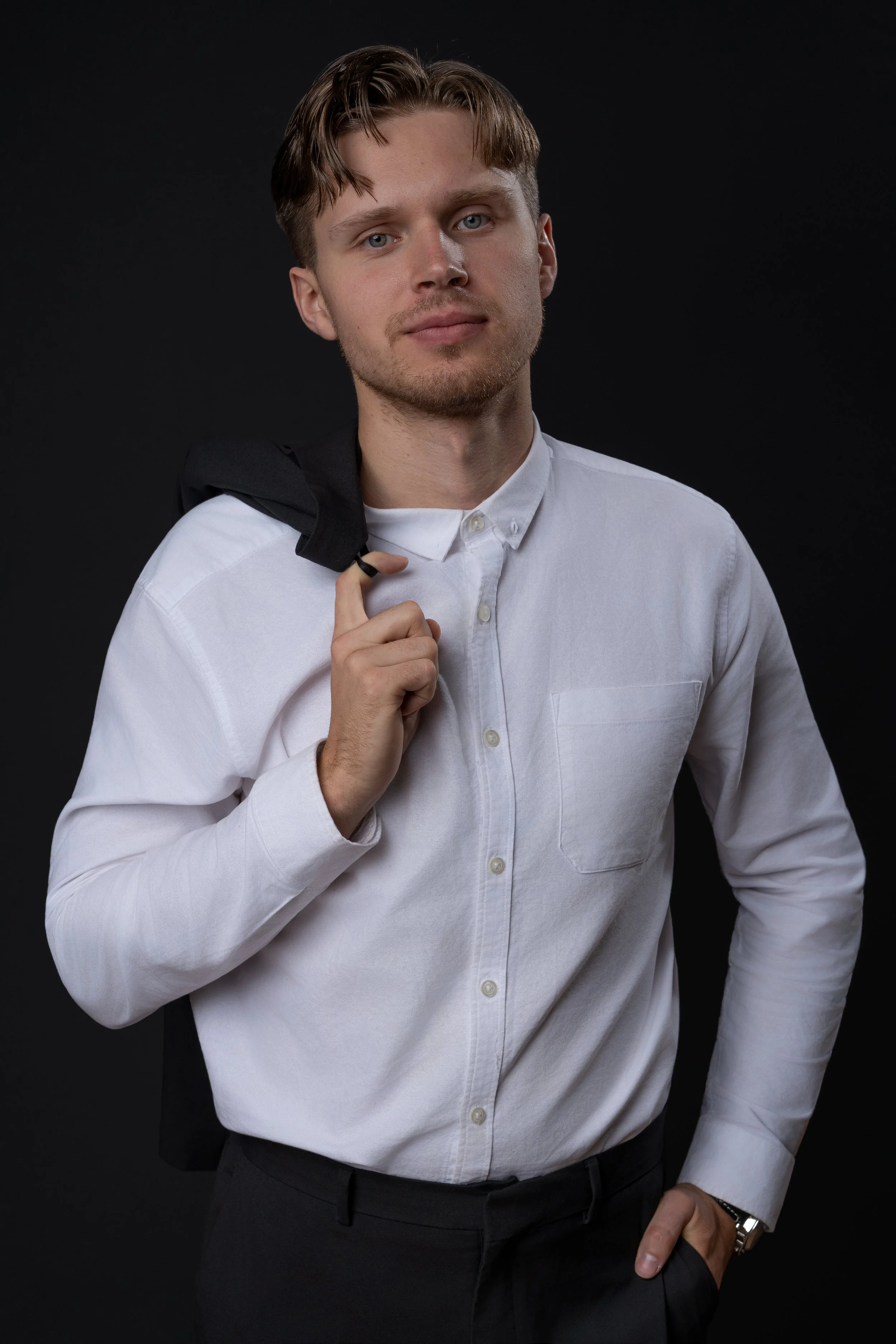 Personal branding photoshoot Cambridge. Corporate portraits Essex. Business photoshoot Cambridge. 