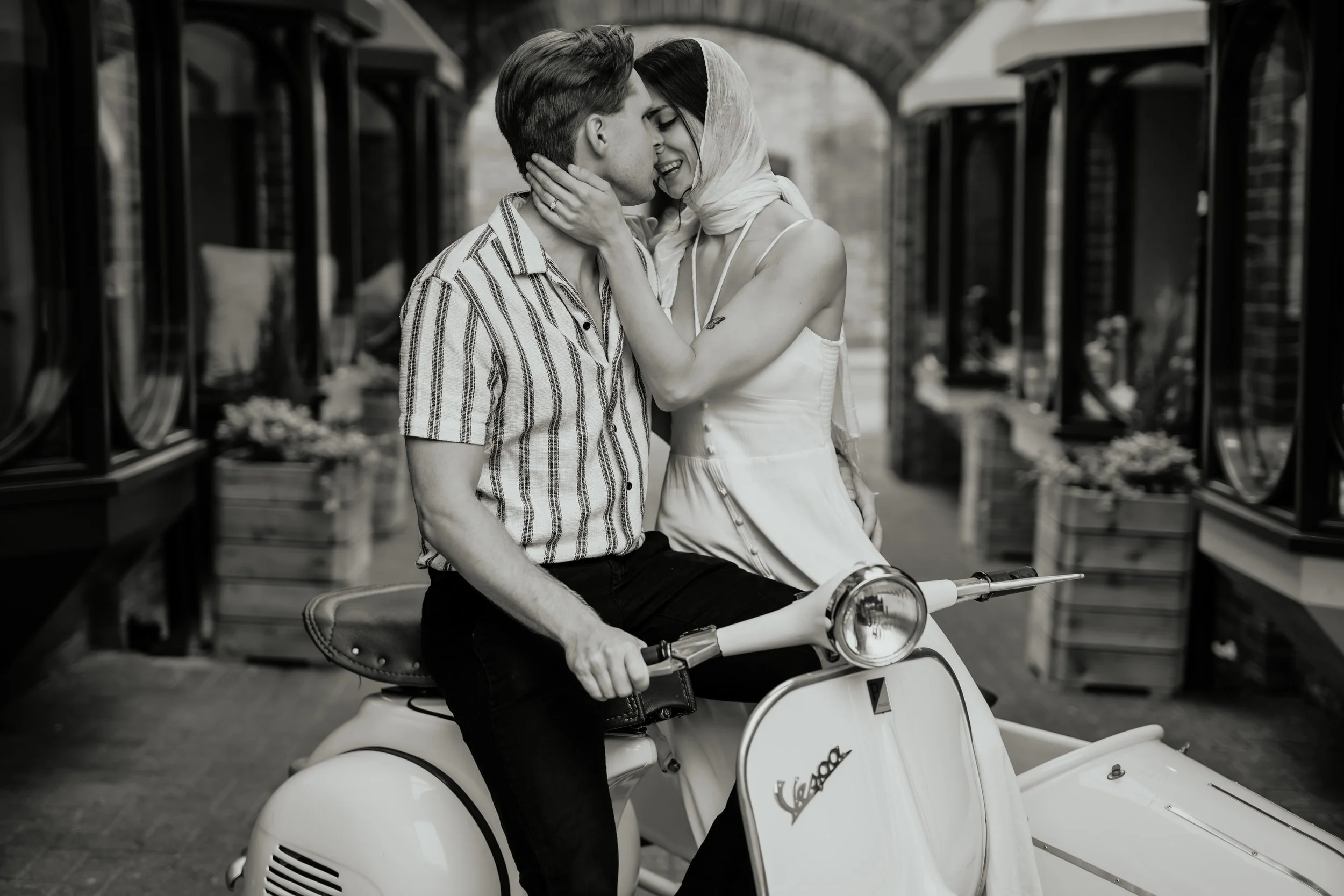 vespa romantic couple photoshoot b&w-22.jpg