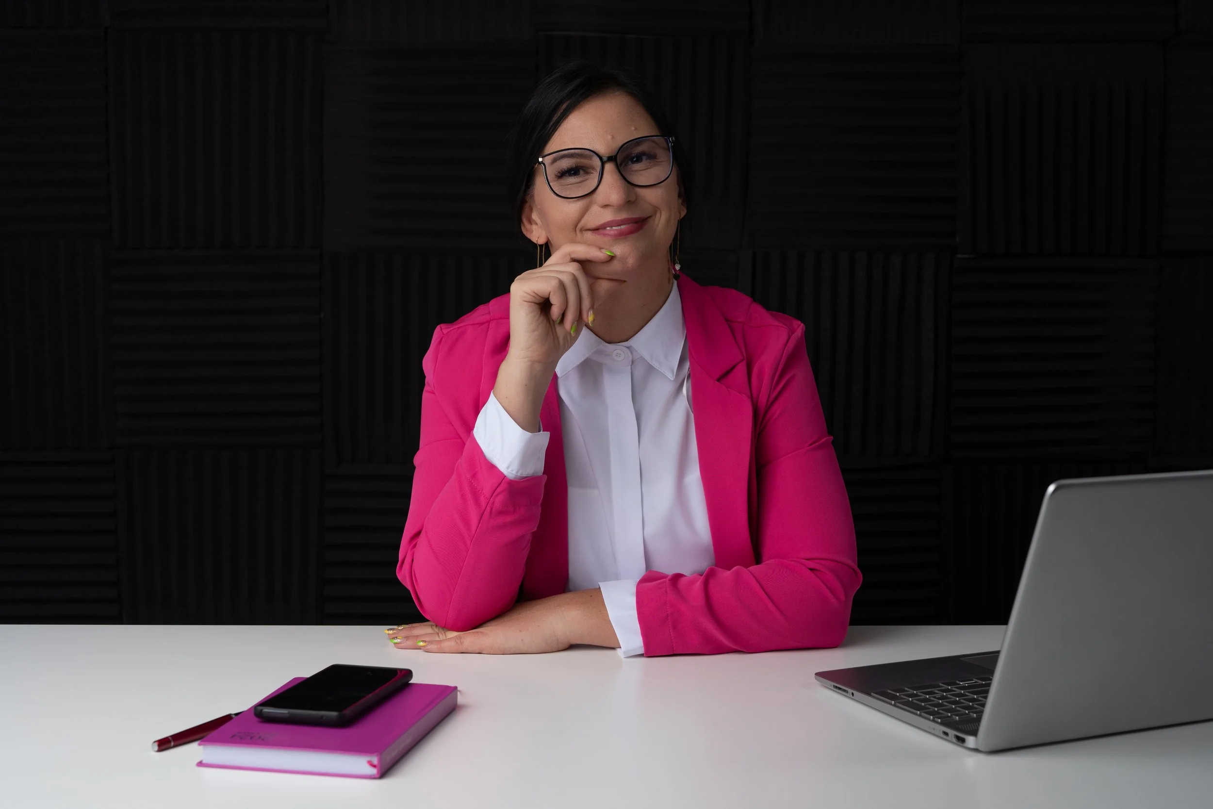 Personal branding photoshoot Cambridge. Corporate portraits Essex. Business photoshoot Cambridge. 