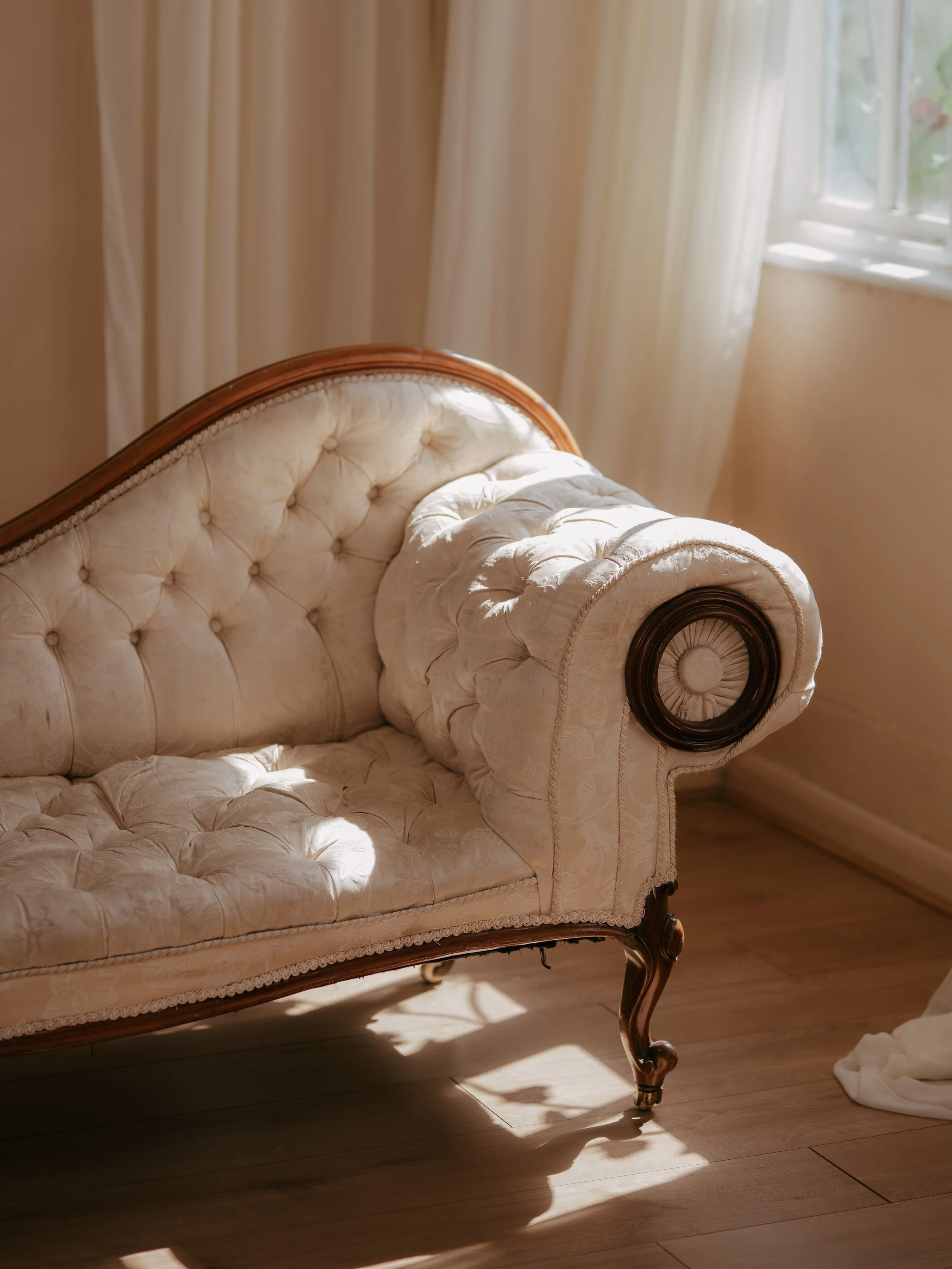 Photo studio Cambridgeshire. Photo studio Saffron Walden. Photographer Great Dunmow. 