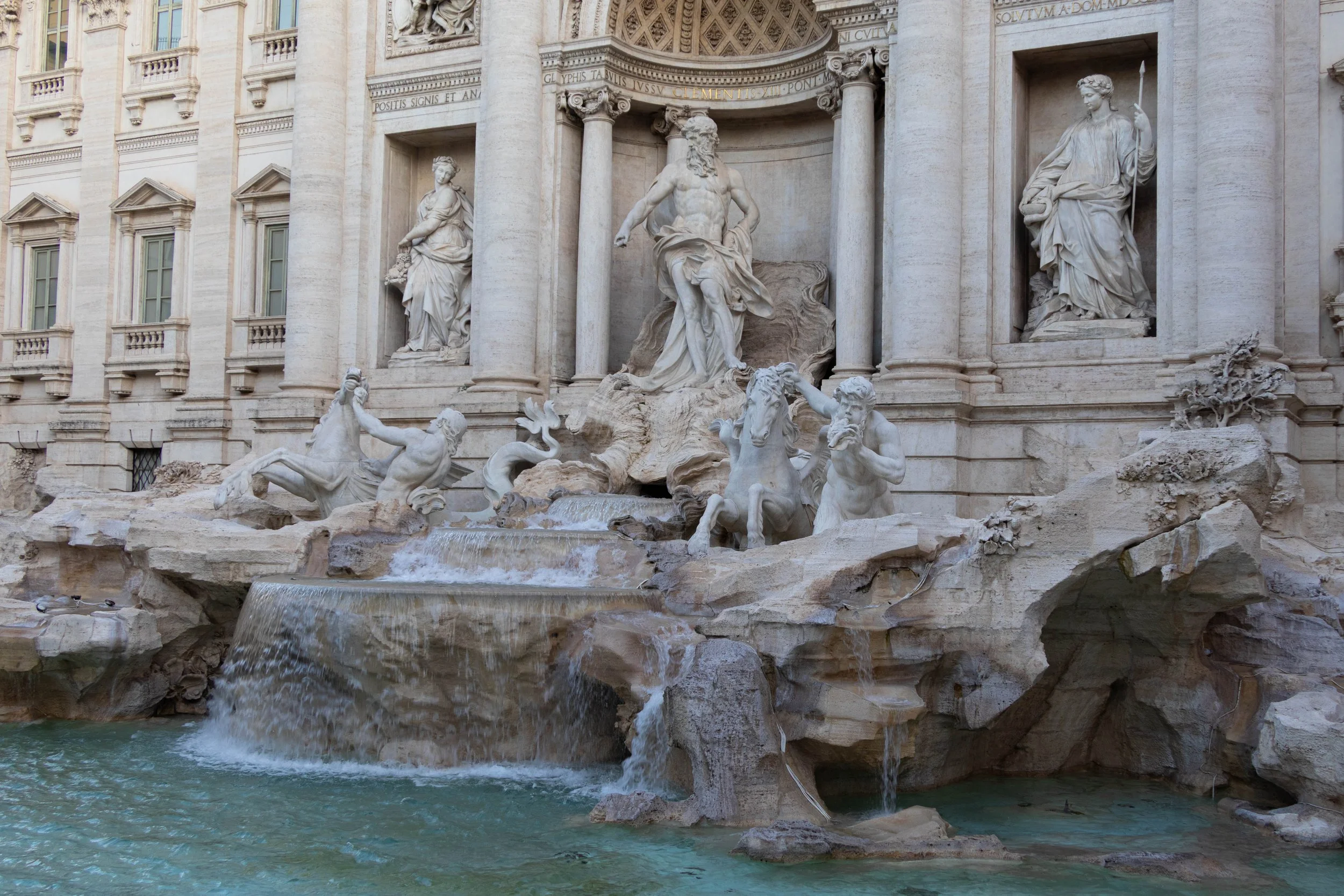 Rome Italy | The Iconic Trevi fountain in the heart of Rome. 