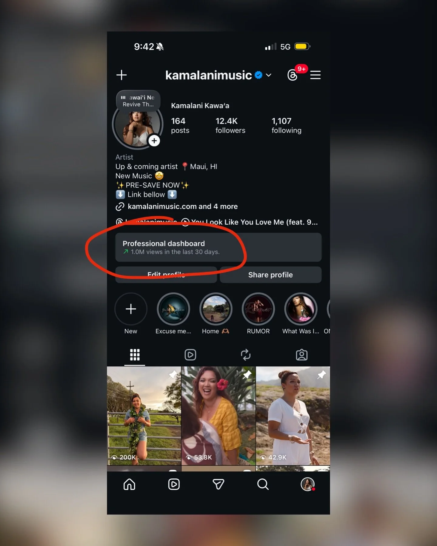 1M views is crazy 😅

Sending my deepest &amp; biggest MAHALO to all of you who follow me on this journey. Mahalo for all the aloha &amp; kākoʻo!! I truly appreciate all of you!! Here's to more of Kamalanimusic 🫡🙏🏽

#kamalanimusic #sparkysrecords 