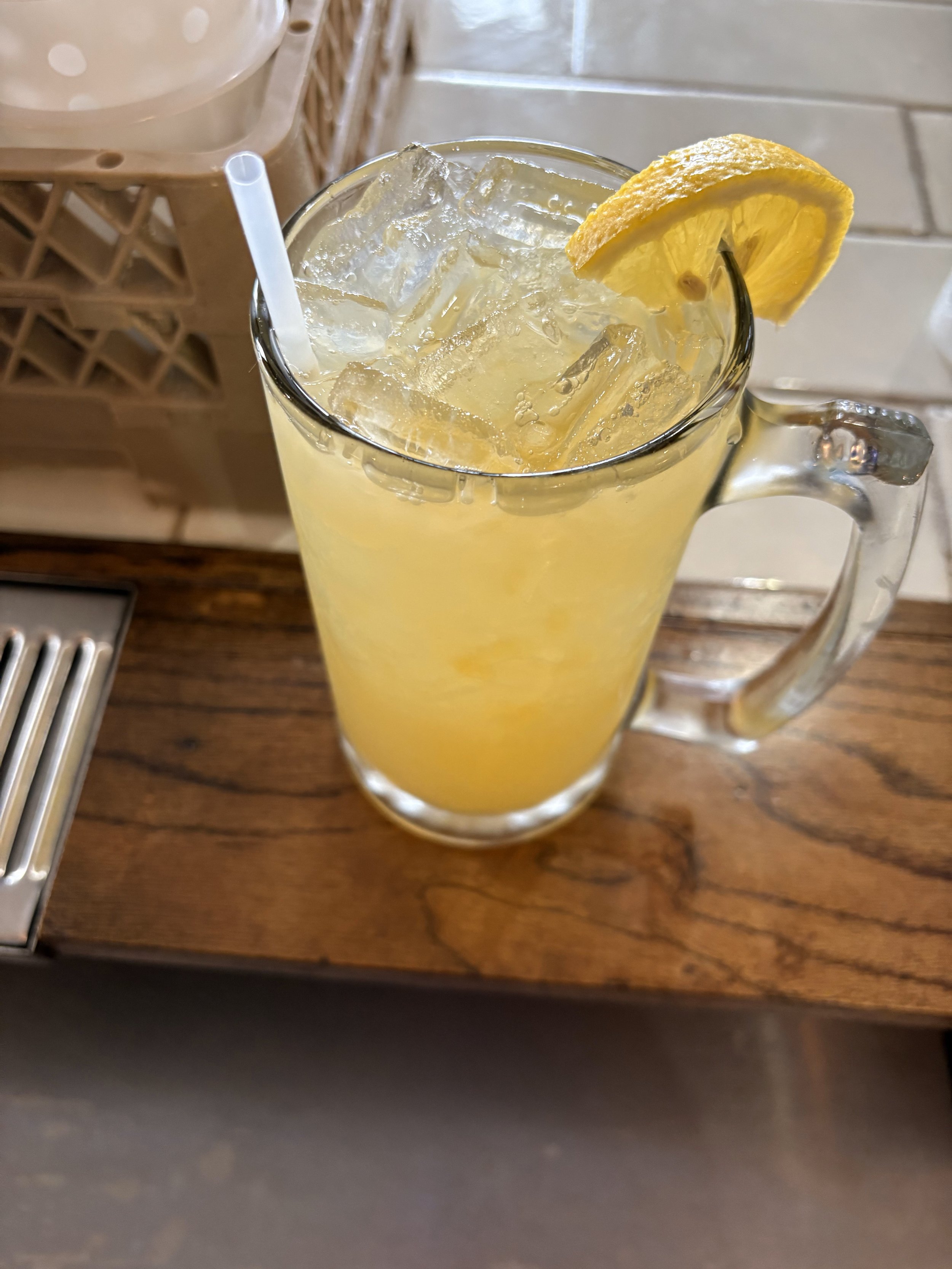 32 oz Lemonade