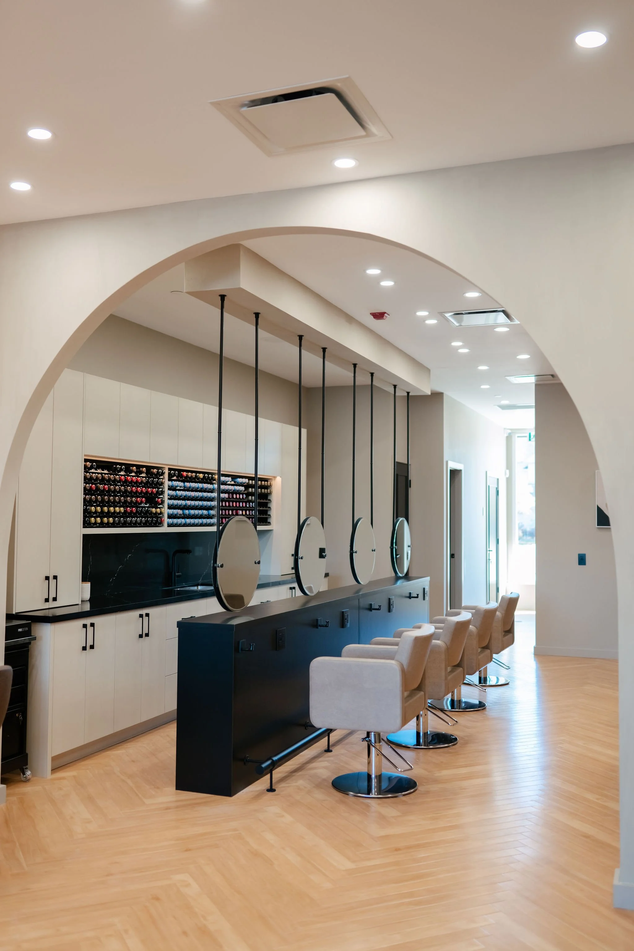 Kroma Salon
