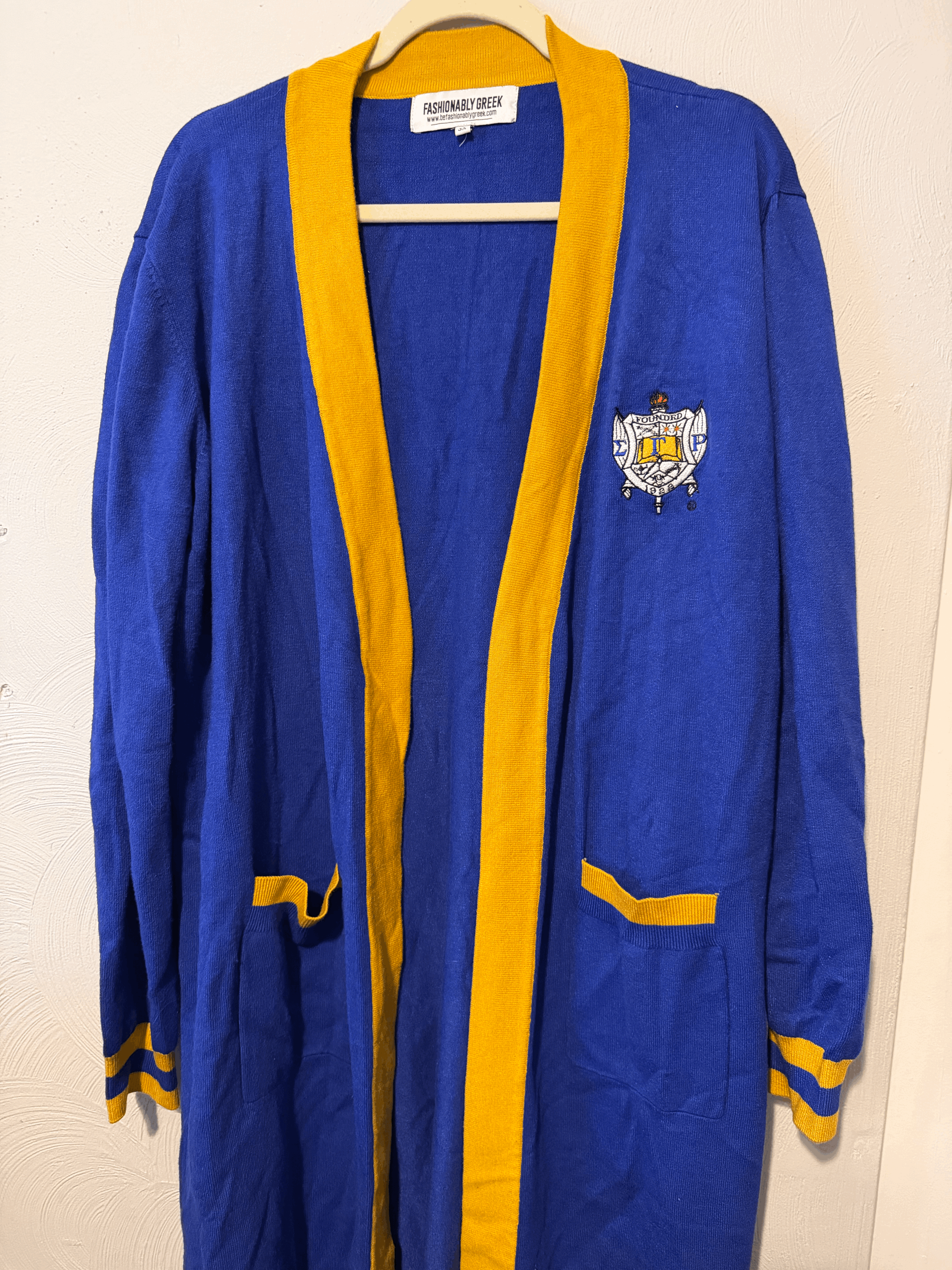 Blue and Gold Sigma Gamma Rho Long Cardigan  3XL - Excellent Condition