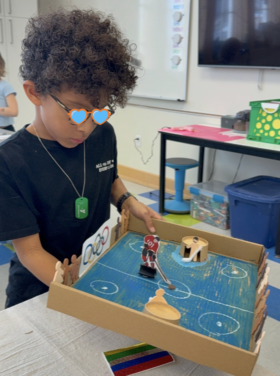 Family Friday Crafting Class