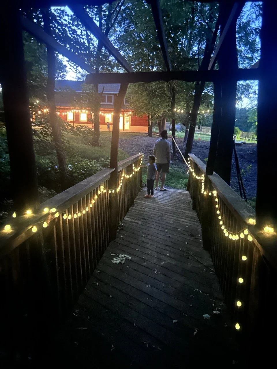 Groß (Bridge lights).jpeg