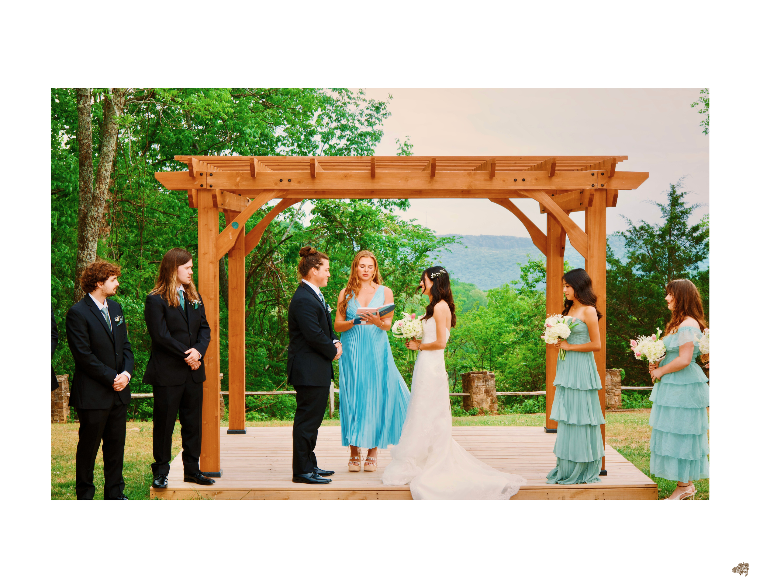 Black Moody Gothic Wedding Photo Book (80).png