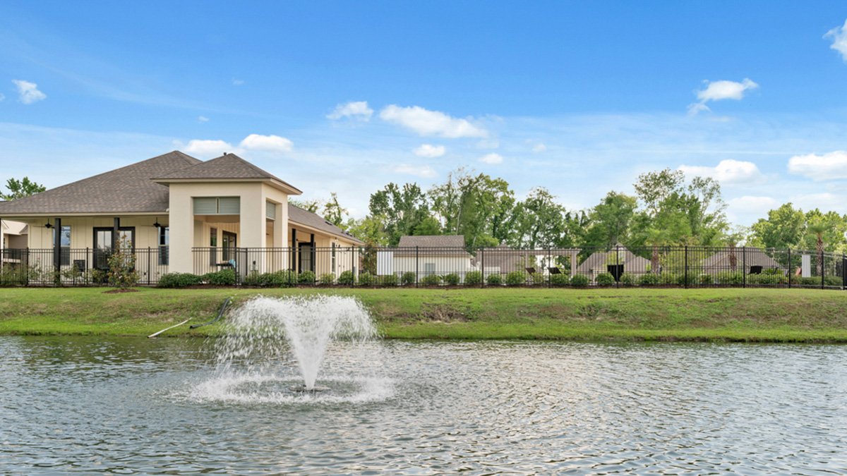 Pelican Lakes