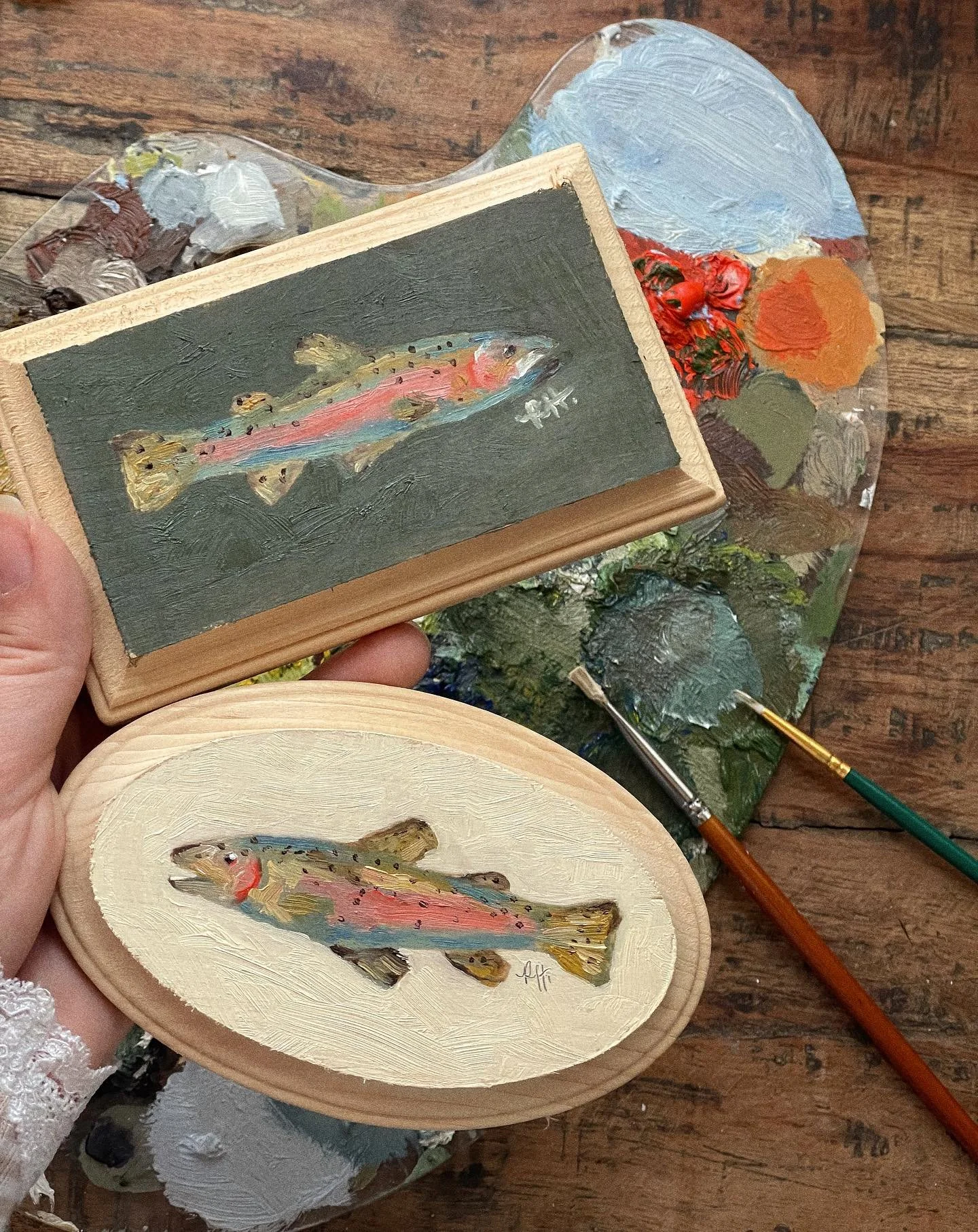 • heirloom oil painting ornaments are in the works π₯Ήwhat would you like painted for your tree? 
#oilpaintings #handpainted #localartist